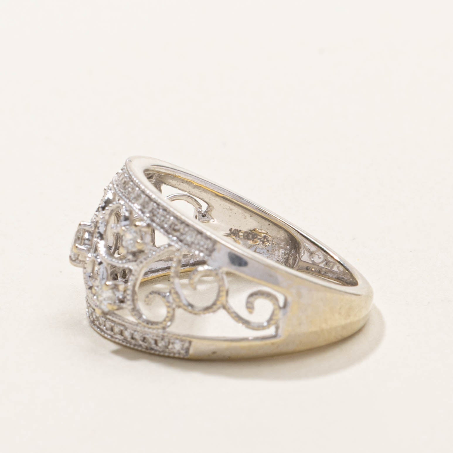 14k Diamond Scrollwork Milgrained Dome Ring | SZ 6.5