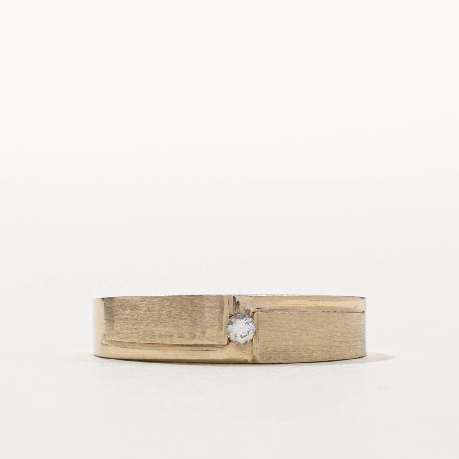 18k Diamond Cubic Textured Band | SZ 7.25