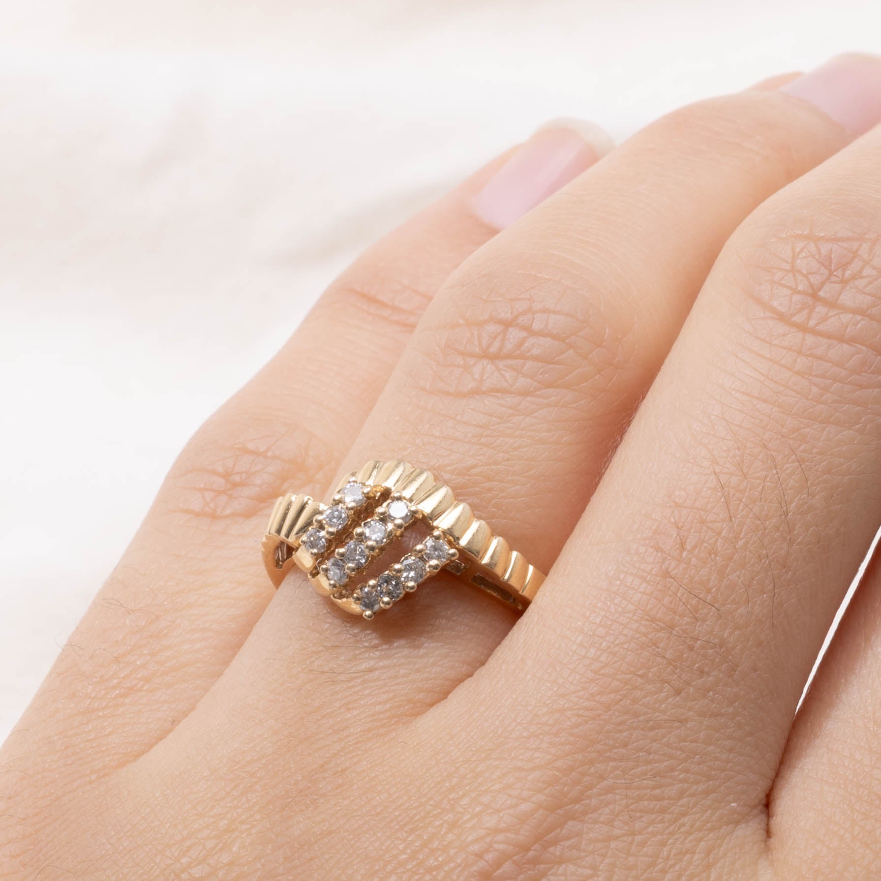 14k Diamond Fluted Cocktail Ring | SZ 6.25