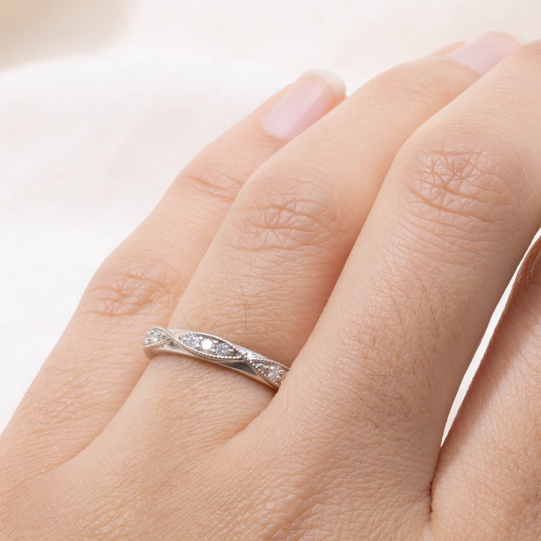 10k Diamond Milgrained Marquise Band | SZ 5.5