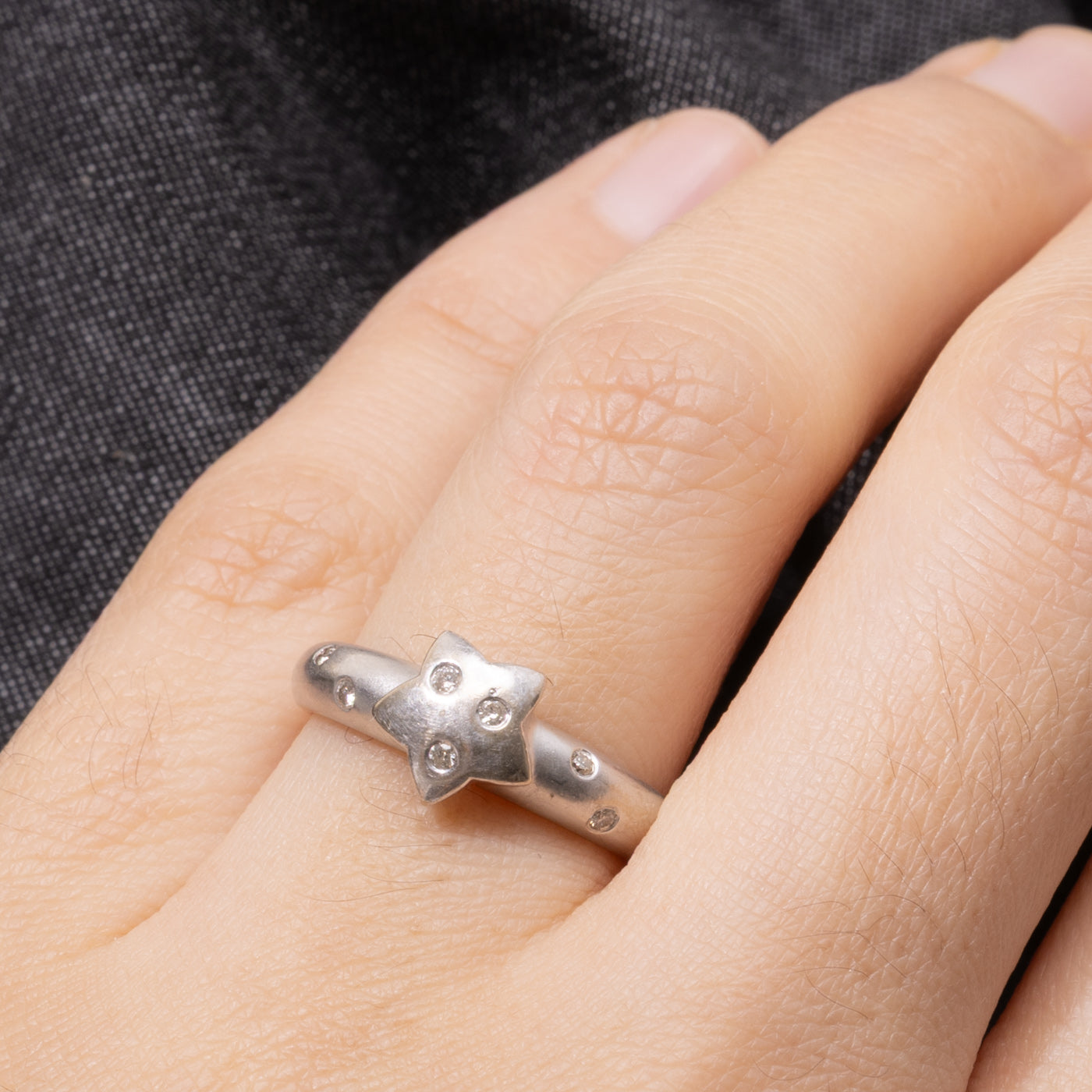 14k Flush Set Diamond Puffed Star Ring | SZ 6.75