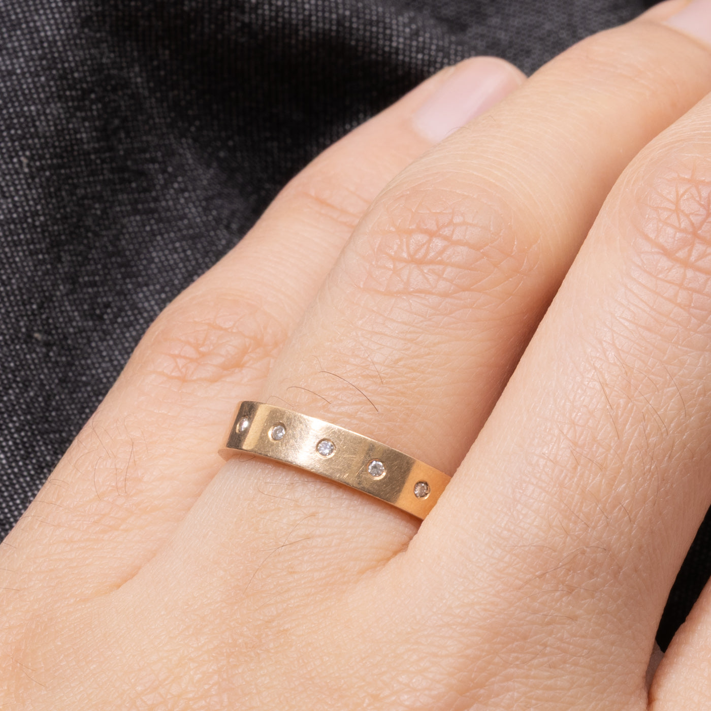 18k Five Stone Flush Set Diamond Band | 4.00mm | SZ 6