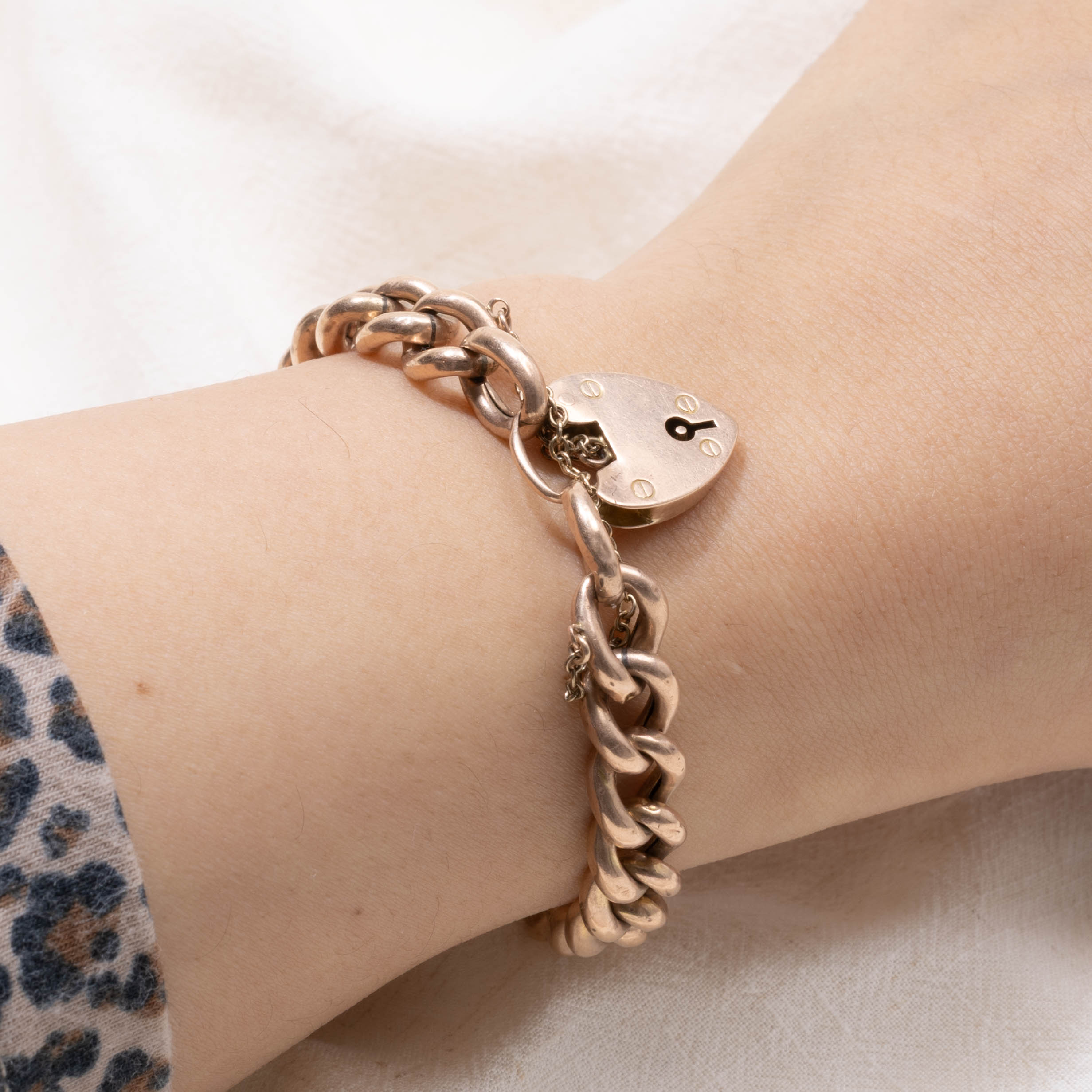 9k Heart Lock Cuban Link Bracelet