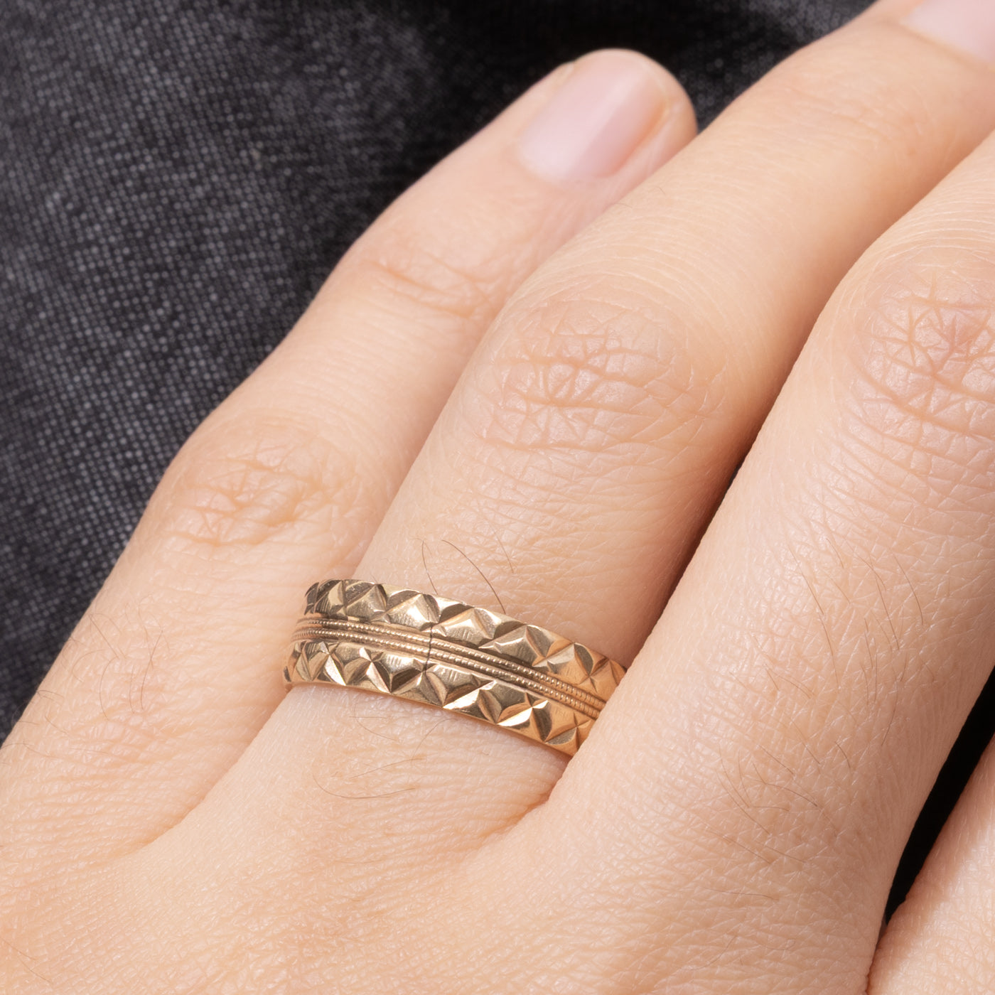1974 Birmingham 9k Geometric Engraved Band | 6.15mm | SZ 8.25