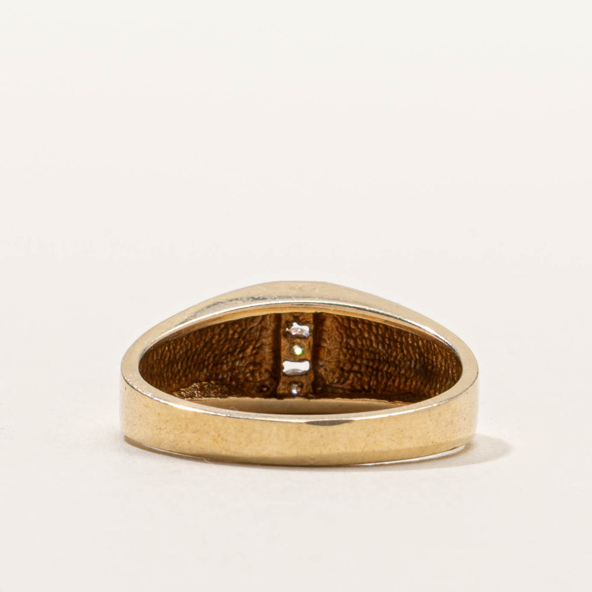 10k Three Stone Diamond Column Dome Ring | SZ 6