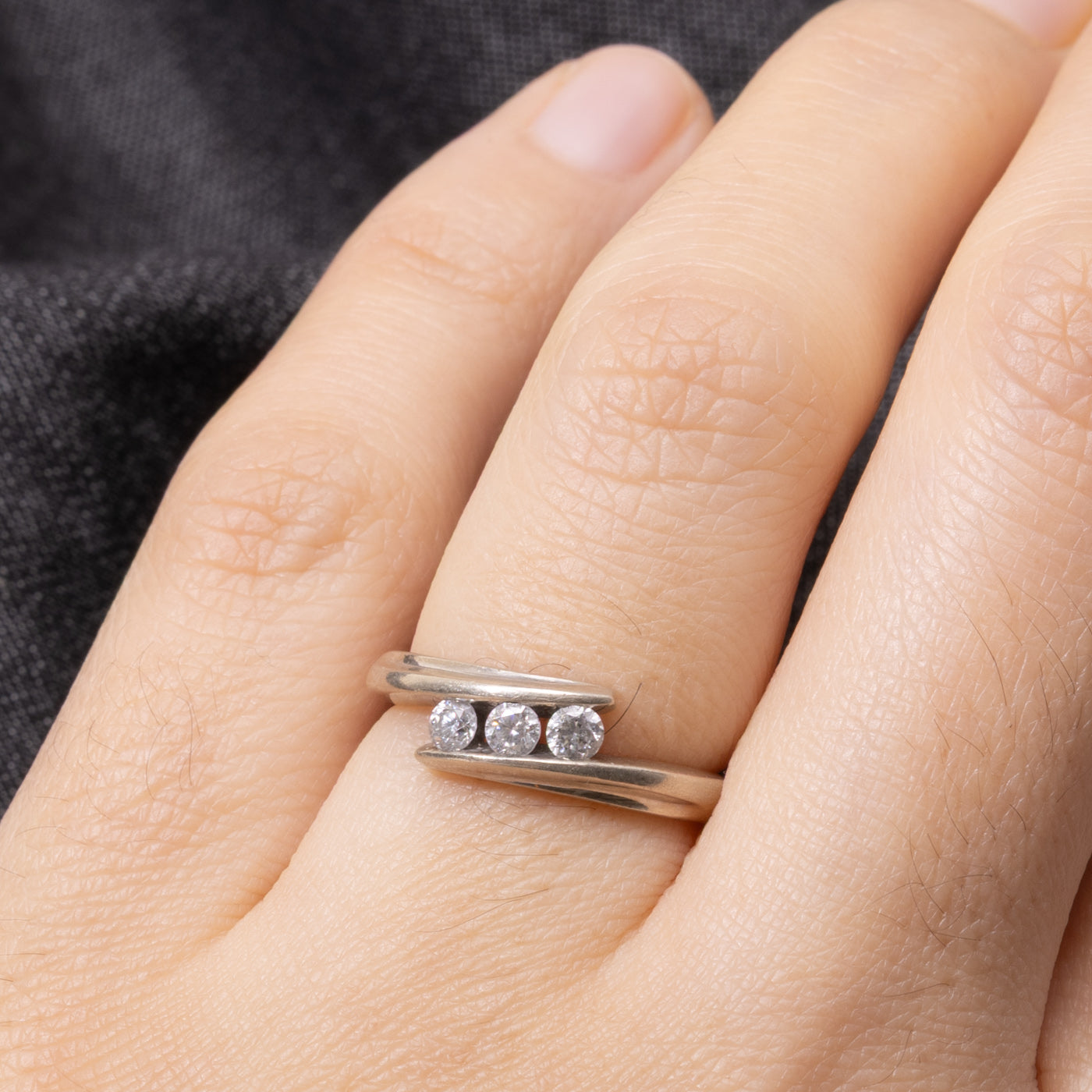 Canadian 10k Three Stone Diamond Bypass Ring | 0.21ctw | SZ 4.75