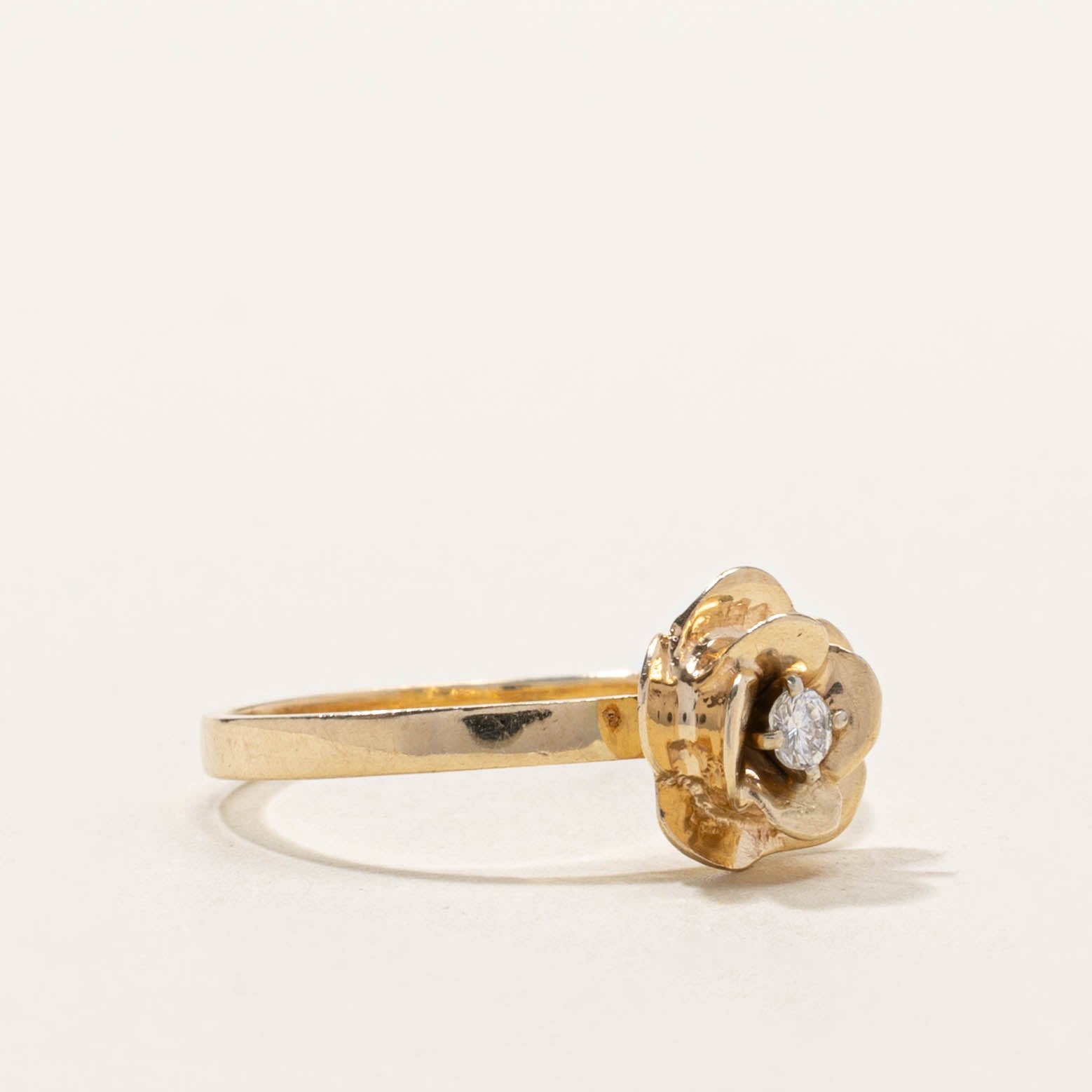 10k Solitaire Diamond Rose Ring | SZ 8.75
