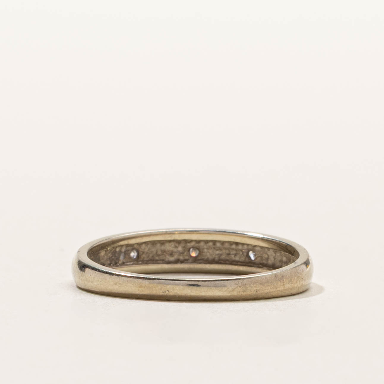 10k Three Stone Diamond Engraved Ring | SZ 6