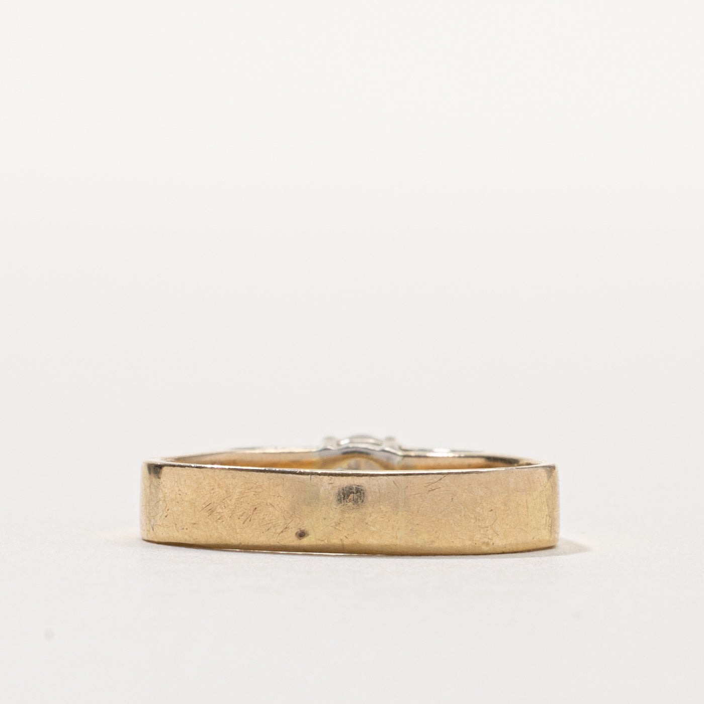 10k Diamond Accented Soft Square Ring | 0.31ctw | SZ 6.5
