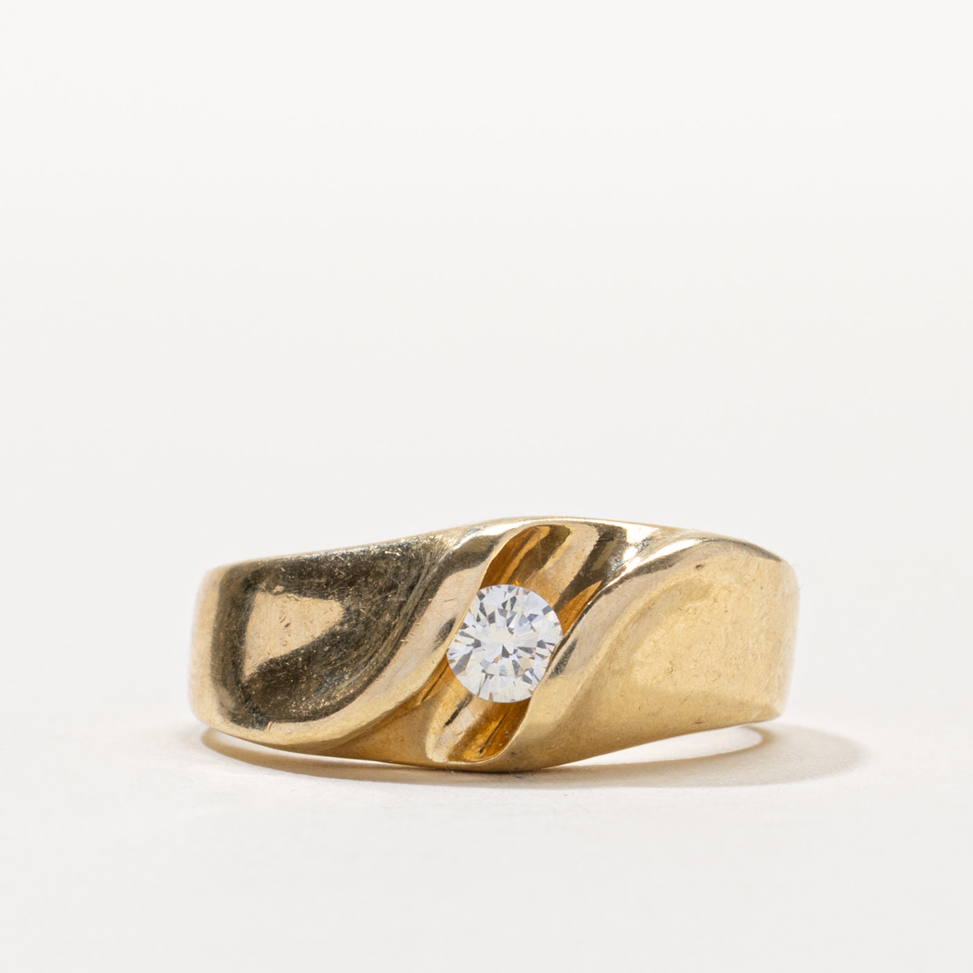 14k Tension Set Diamond Grooved Ring | 0.23ct | SZ 8