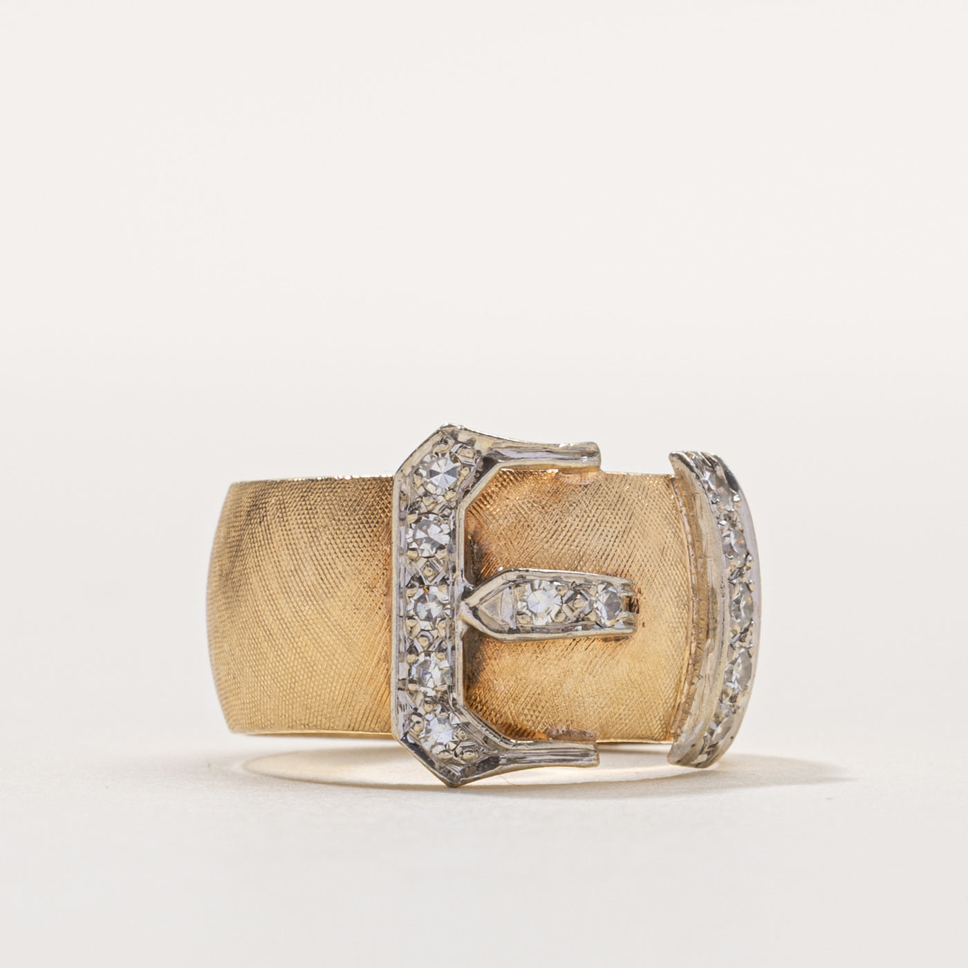 14k Diamond Chunky Buckle Ring | 0.17ctw | SZ 5.5
