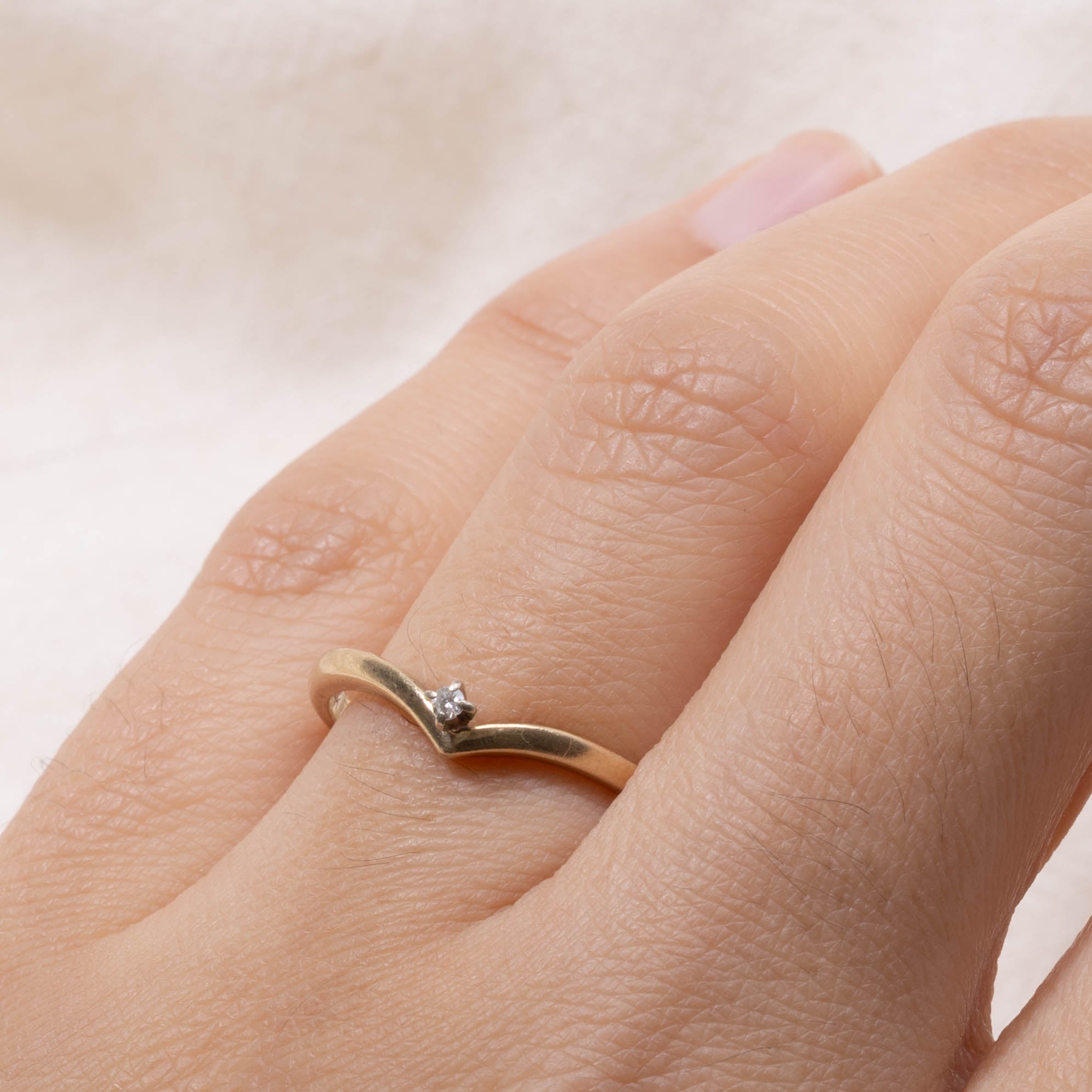 Vintage Canadian Diamond Chevron Ring | SZ 7.75