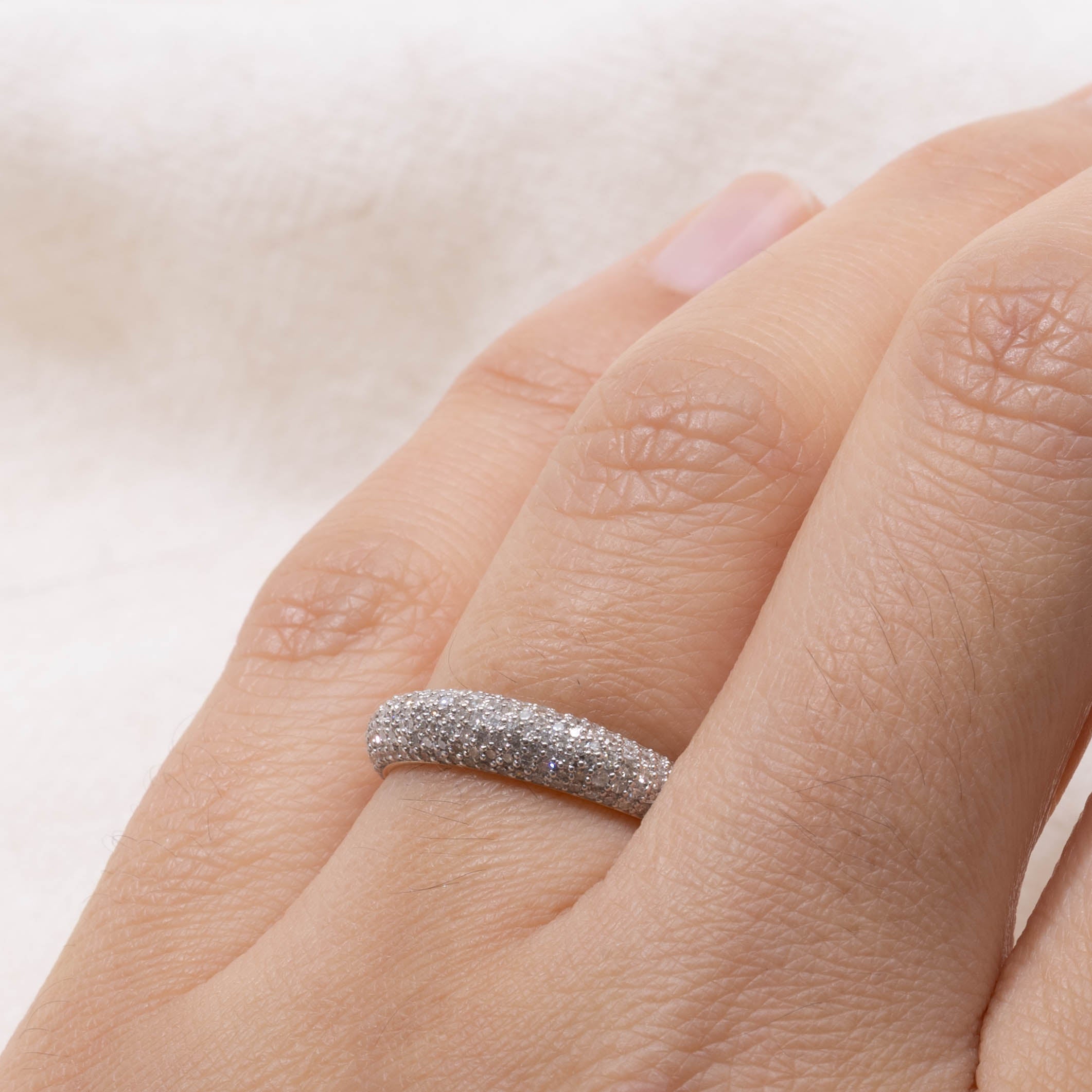 ‘Mejuri’ Pavé Diamond Thin Dôme Ring | SZ 6.25