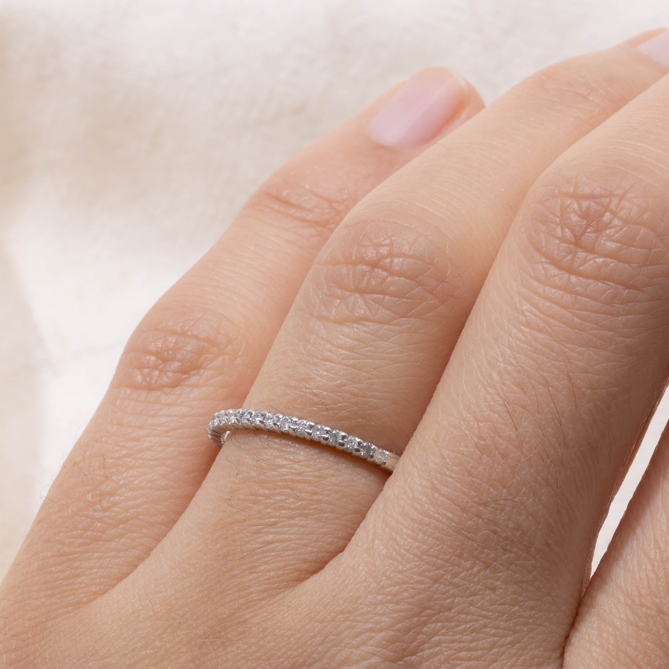 10k Semi Eternity Diamond Band | SZ 7