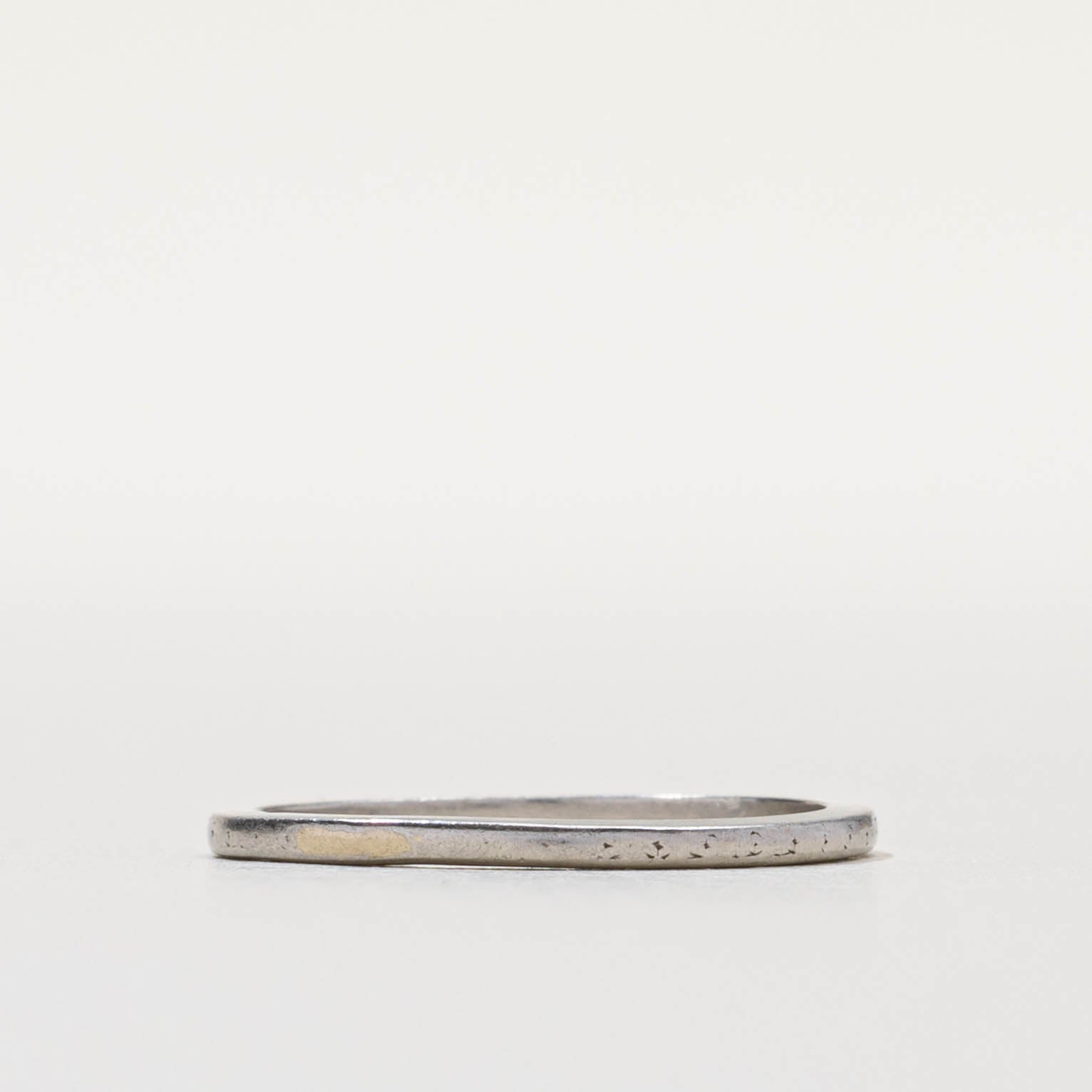 Platinum Thin Stacking Band | 1.35mm | SZ 6.25