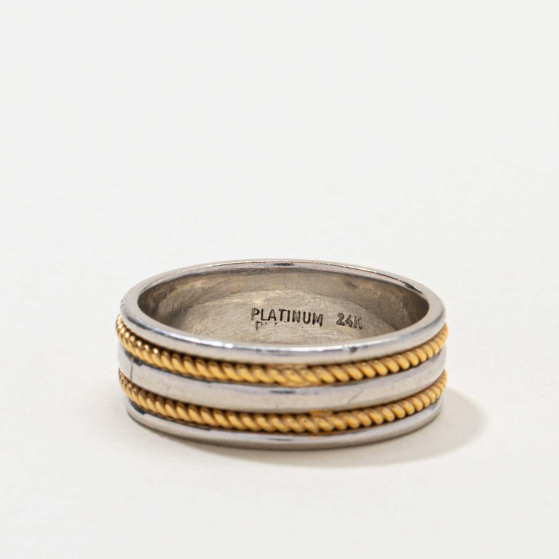 24k Yellow Gold & Platinum Rope Textured Band | 6.95mm | SZ 8.75