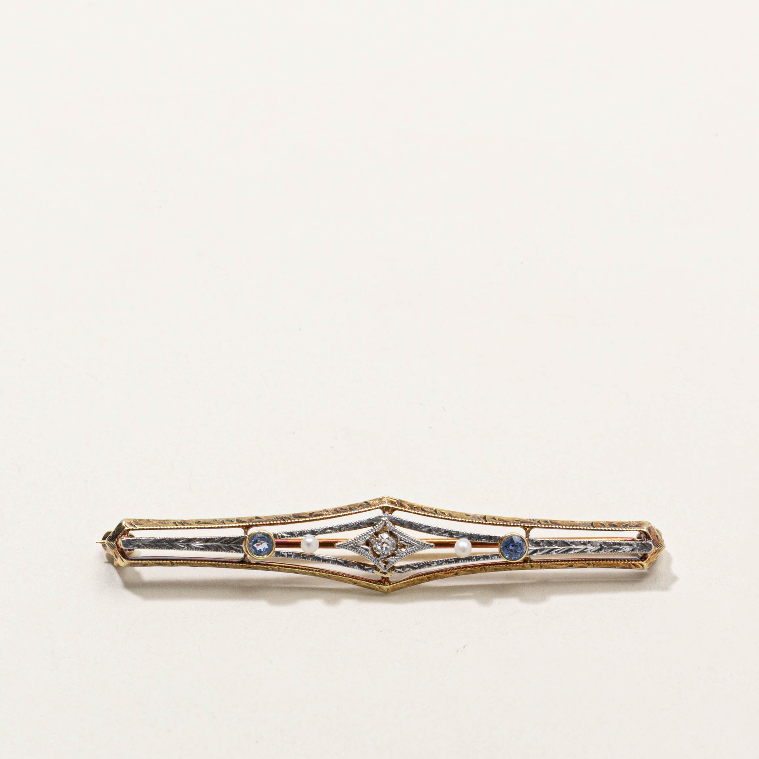Art Deco Sapphire, Pearl & Diamond Brooch | 0.10ctw, 0.04ctw