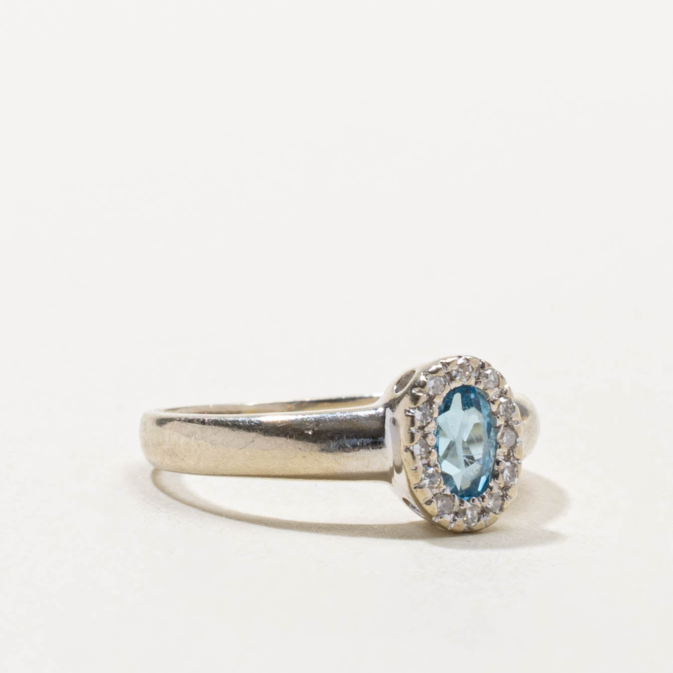 14k Blue Topaz & Diamond Halo Ring | 0.25ct, 0.06ctw | SZ 3.25