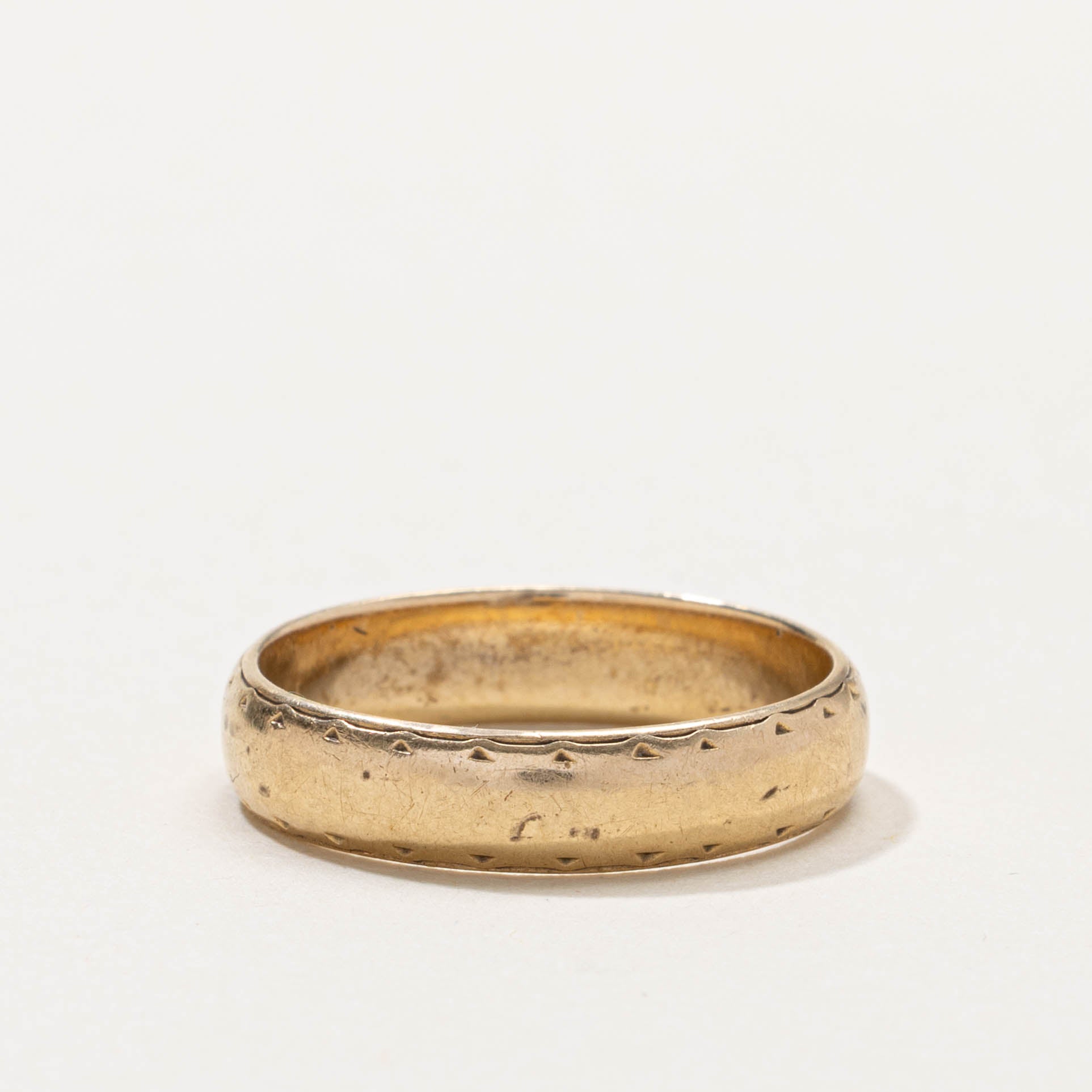 10k Textured Band | 4.85mm | SZ 9