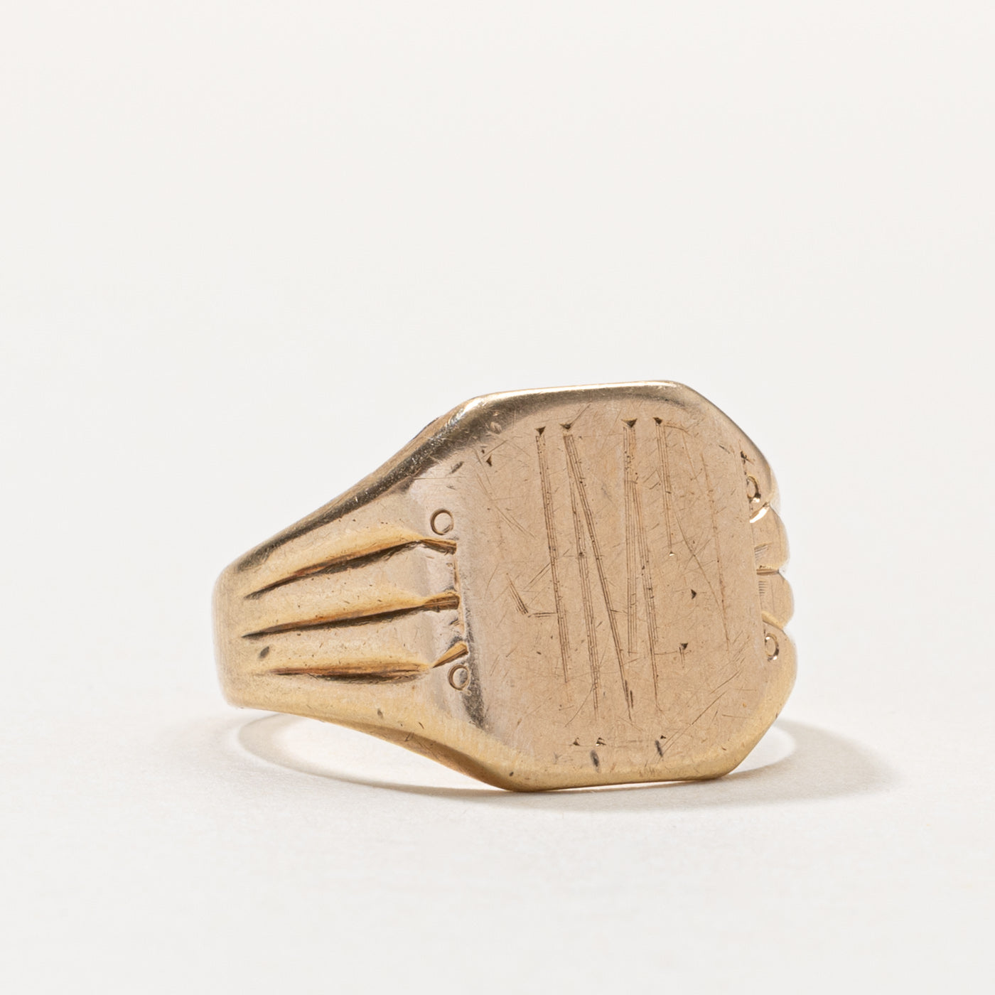 Vintage Canadian ‘Birks’ 10k Engraved Signet Ring | SZ 9