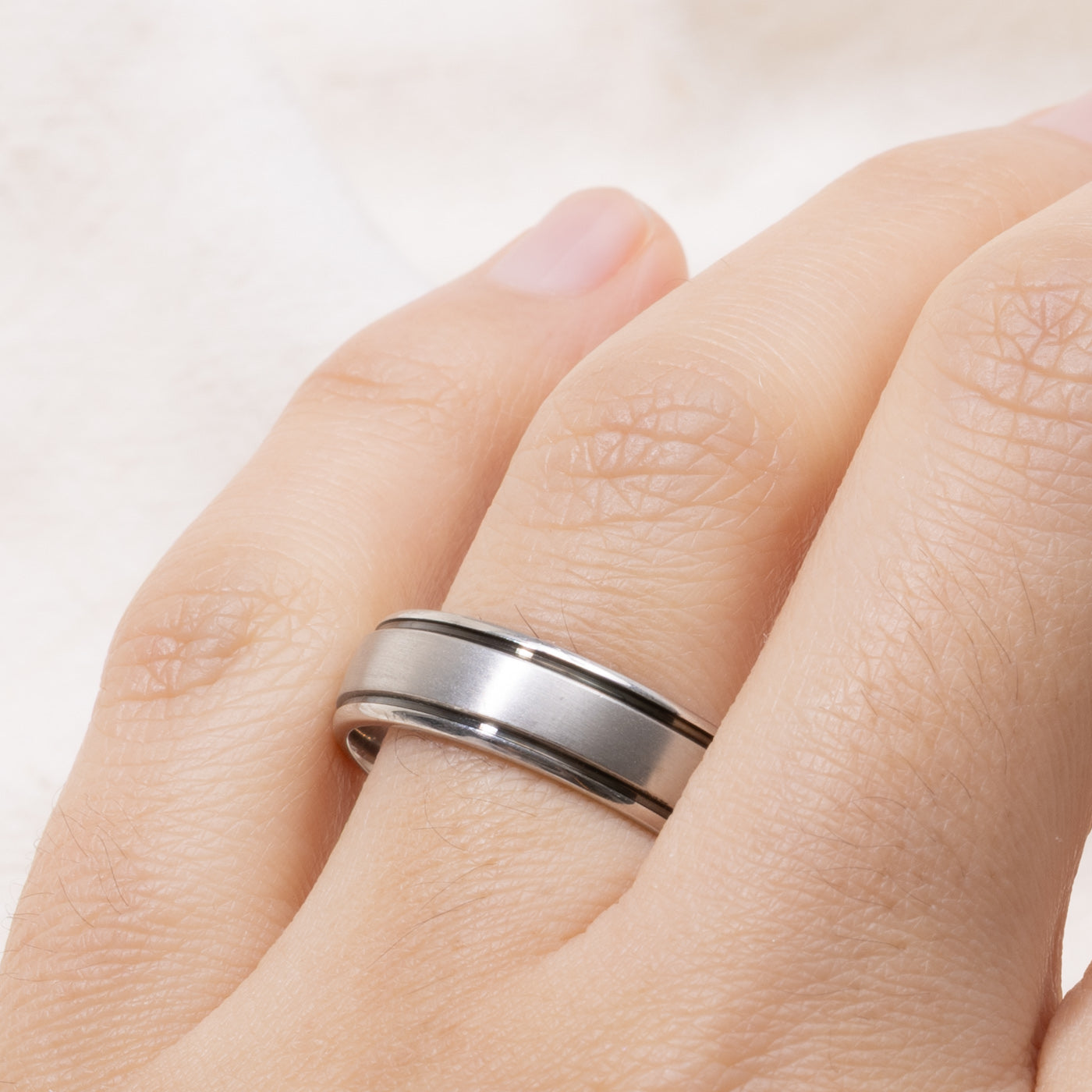 Platinum Grooved Band | 6.10mm | SZ 11.75