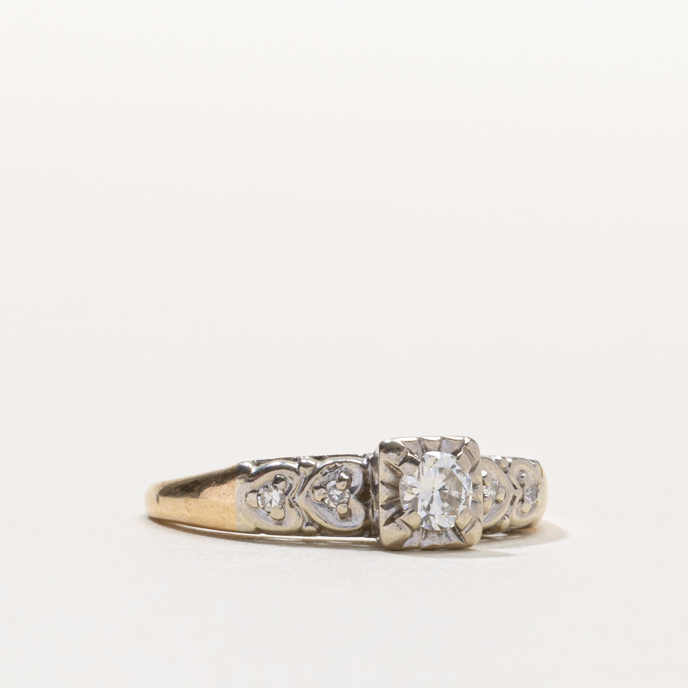14k Illusion Set Diamond Textured Ring | 0.24ctw | SZ 5.75