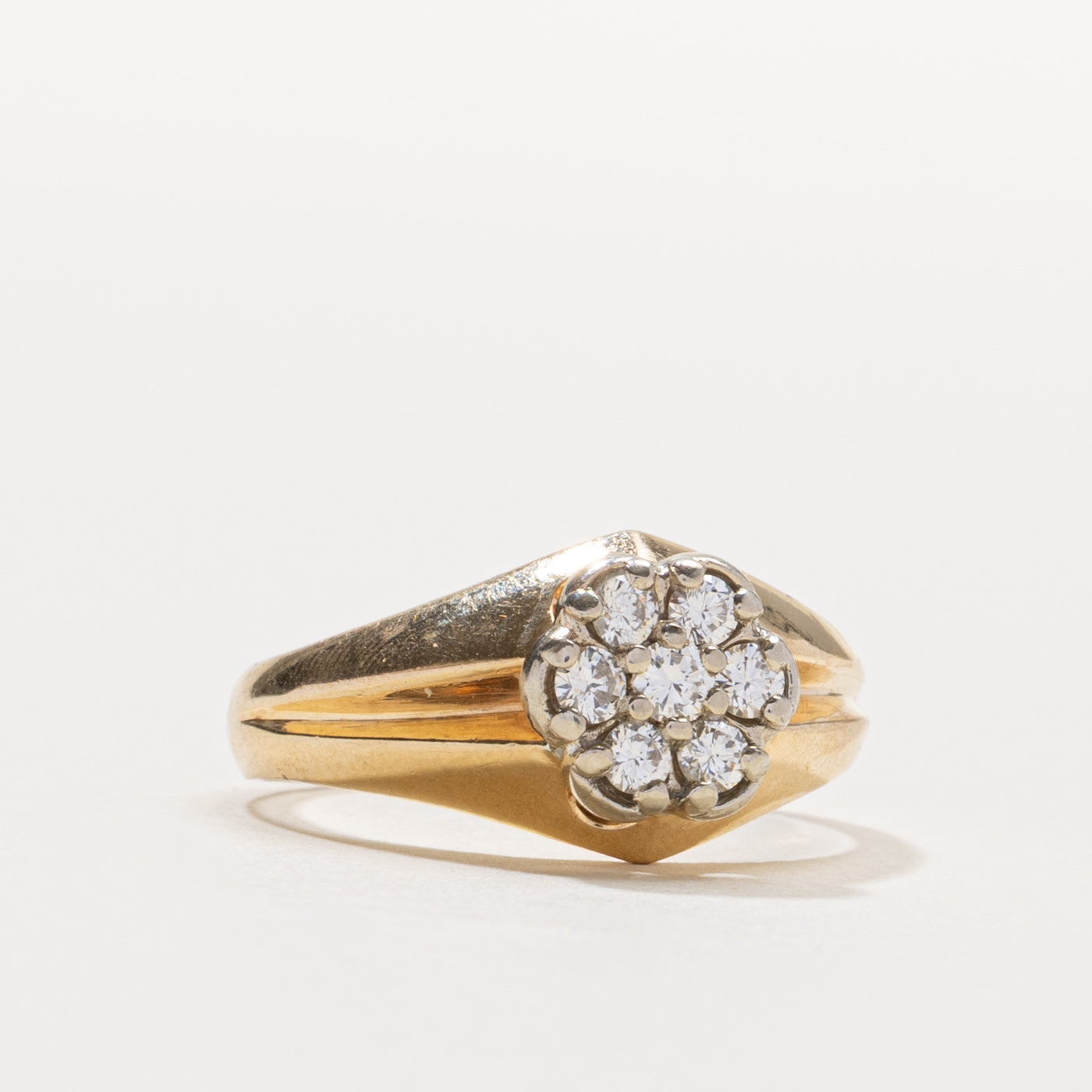 14k Diamond Floral Cluster Grooved Ring | 0.30ctw | SZ 8.5