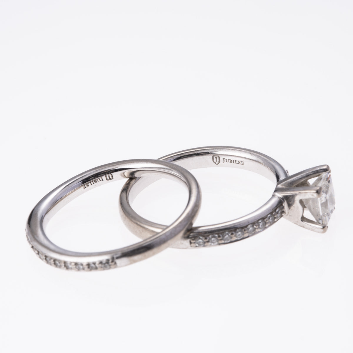 Platinum and 18K White Gold Hand Assembled Diamond Ring | 0.99 ctw | SZ 5.25 |