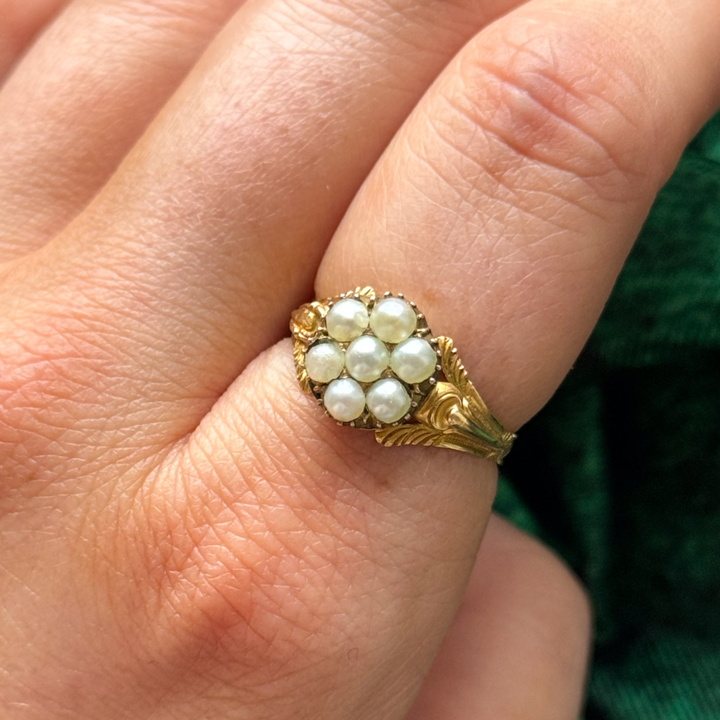 Antique Split Pearl Cluster Ring | SZ 7 |