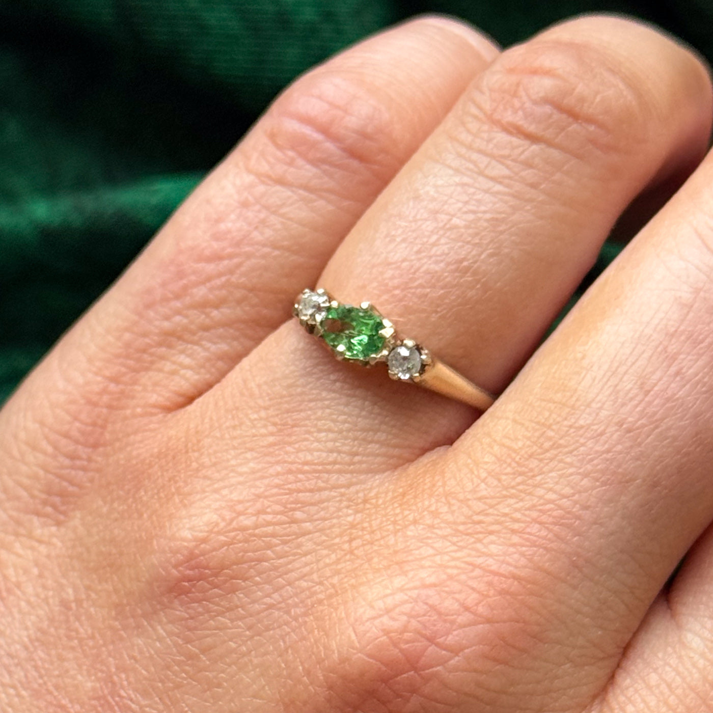Antique Tsavorite Garnet & Diamond Ring | 0.30ct, 0.13ctw | SZ 5.25 |
