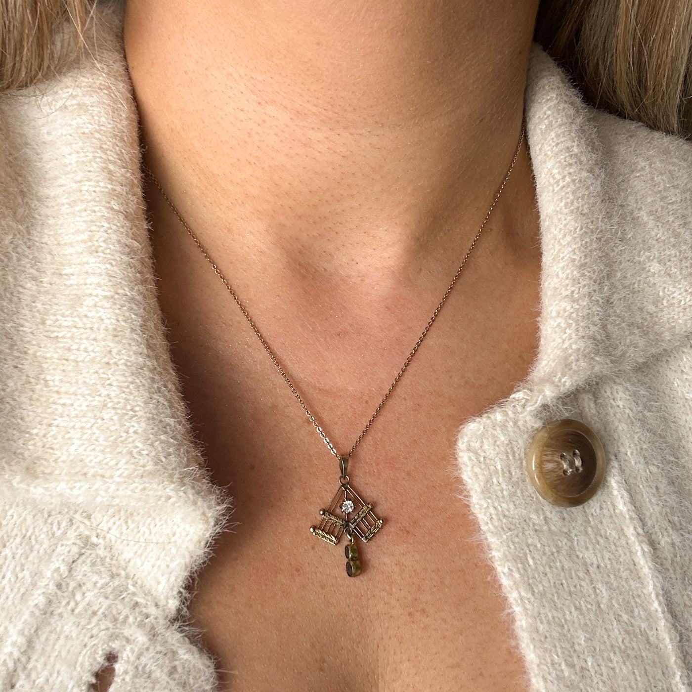 Antique Garnet & Old Cut Diamond Necklace | 0.06ct, 0.25ctw | 18" |