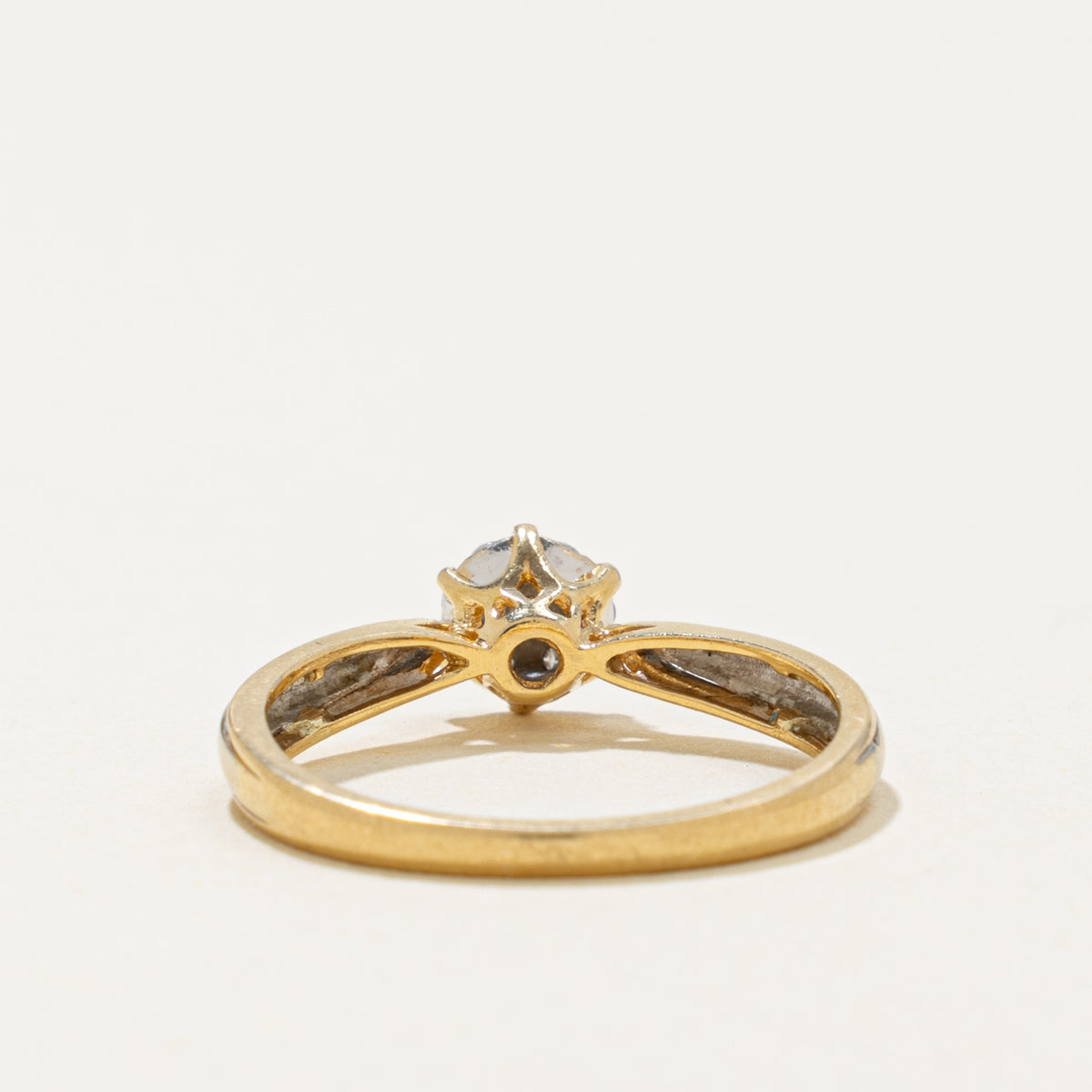2000 Sheffield Diamond Cluster Reverse Tapered Ring | 0.15ctw | SZ 6.5