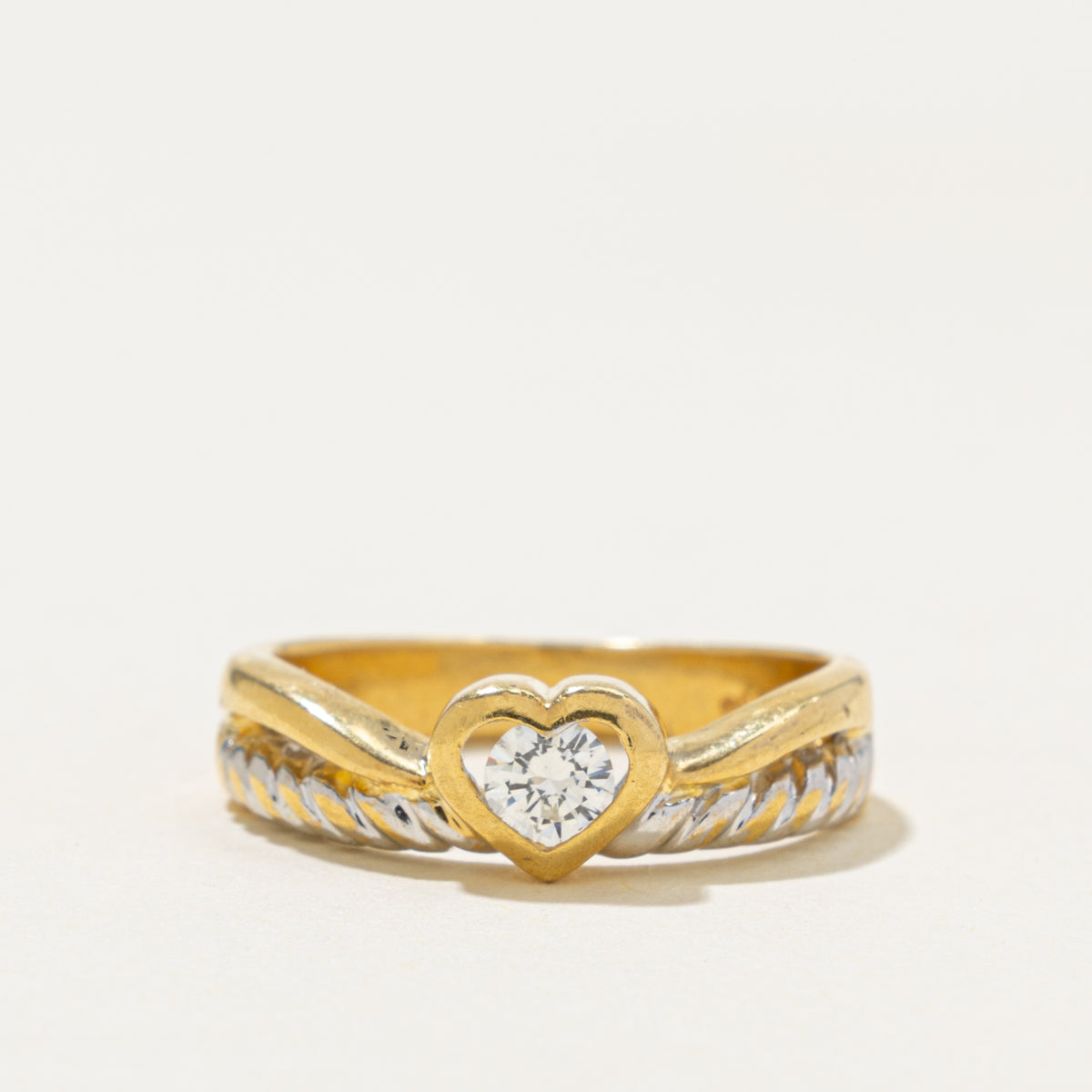 18k Two Tone Diamond Rope Heart Ring | 0.18ct | SZ 6