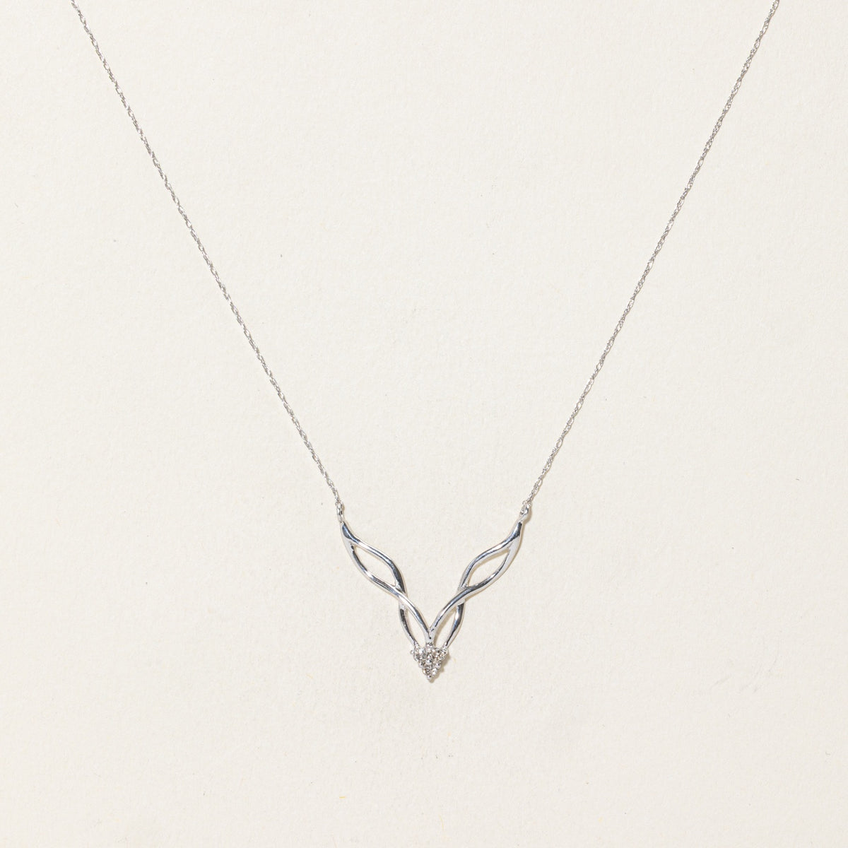 14k Diamond V Twist Pendant Necklace | 20"