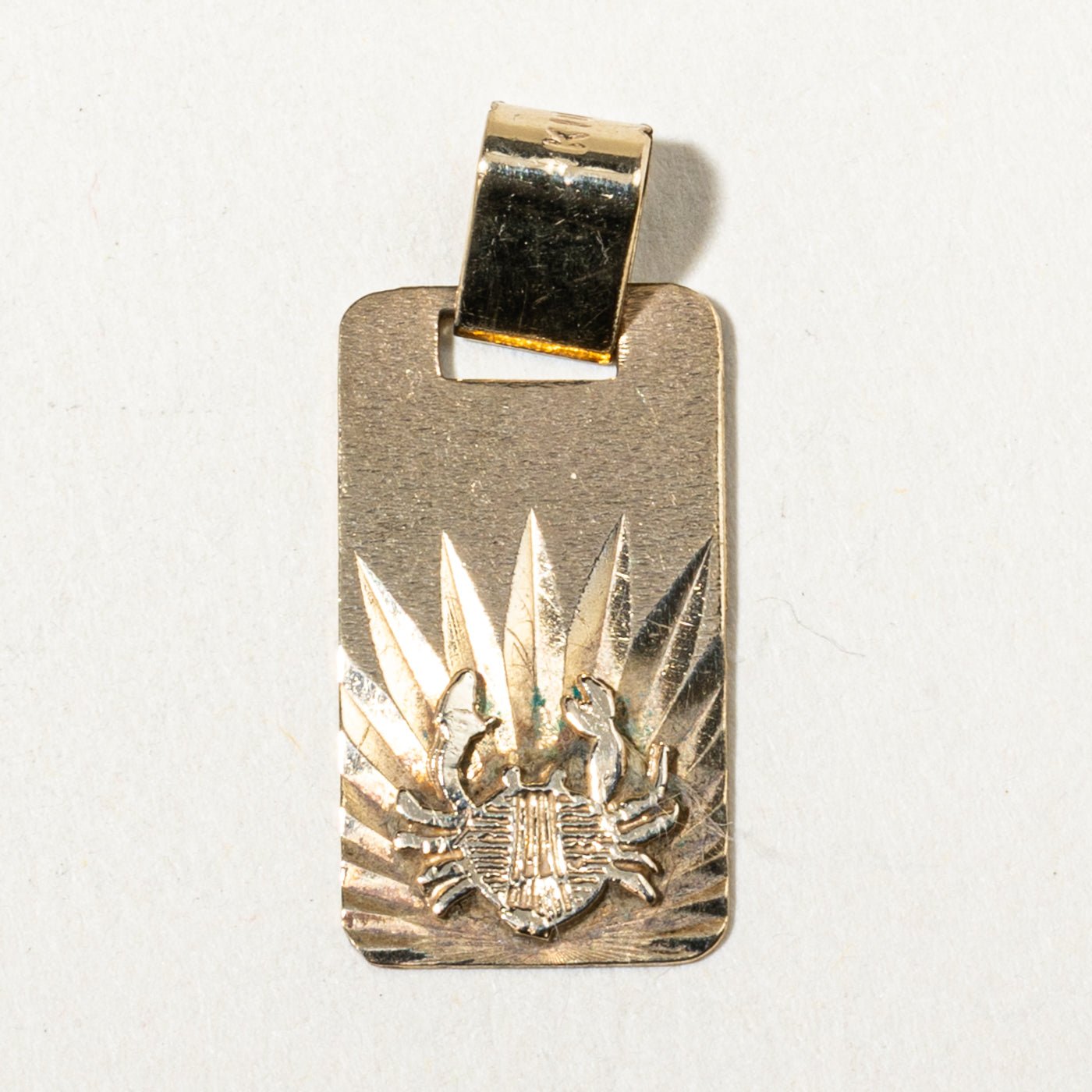 10k Yellow Gold Diamond-Cut Crab Pendant