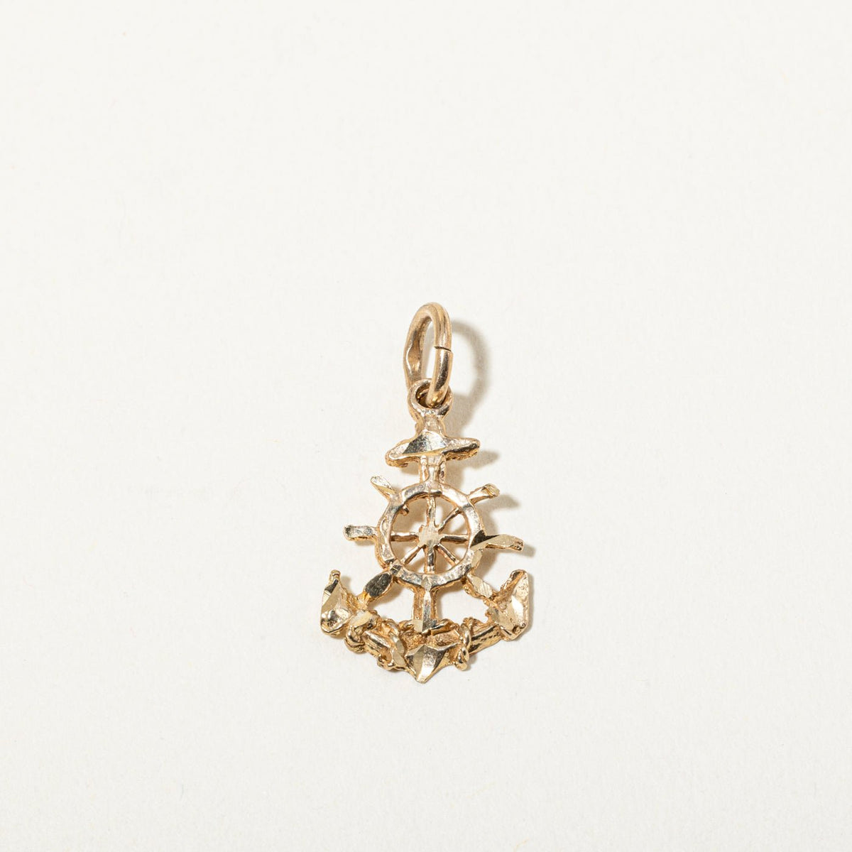 10k Yellow Gold Openwork Nautical Charm