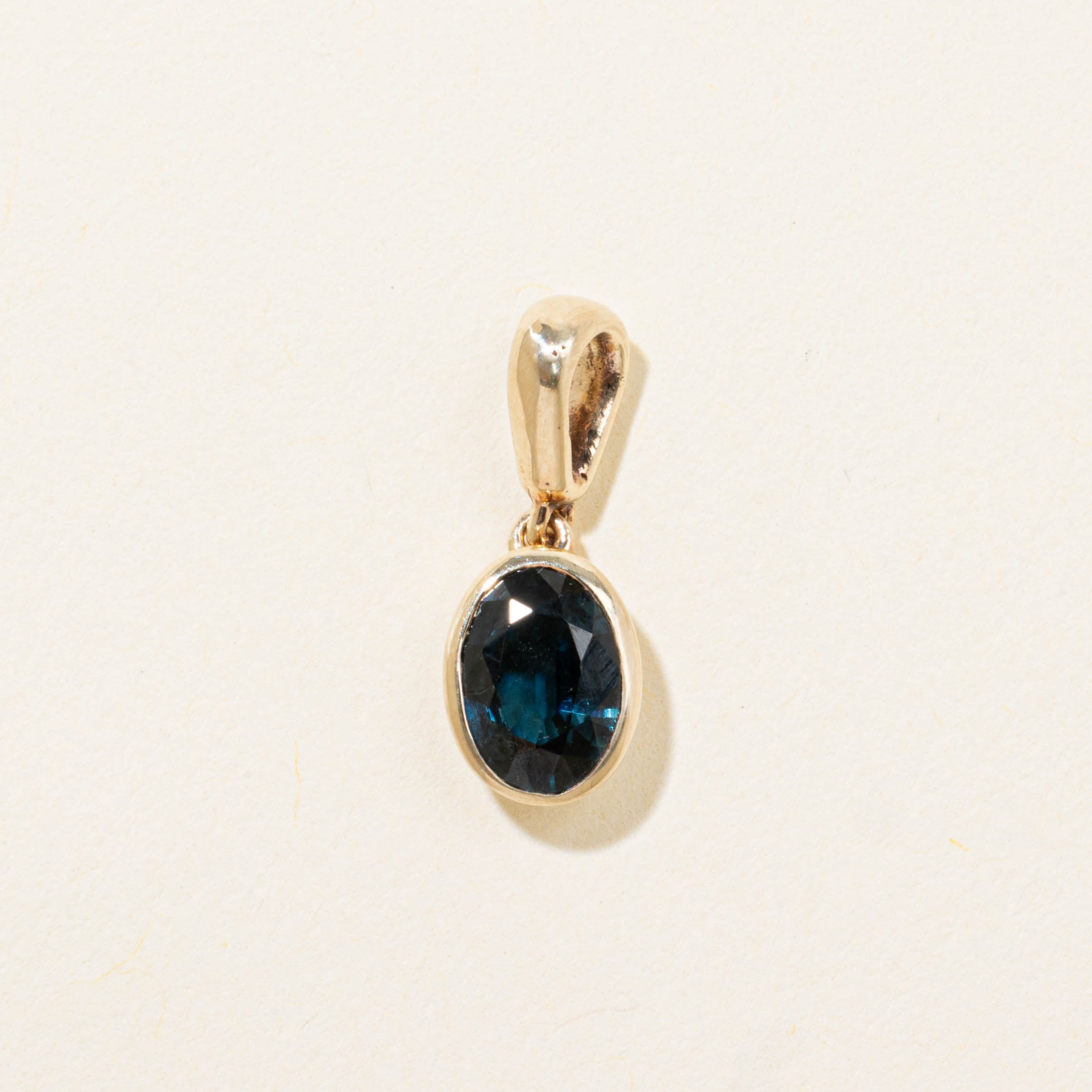 '100 Ways' 10k Yellow Gold Oval Sapphire Pendant | 0.81ct