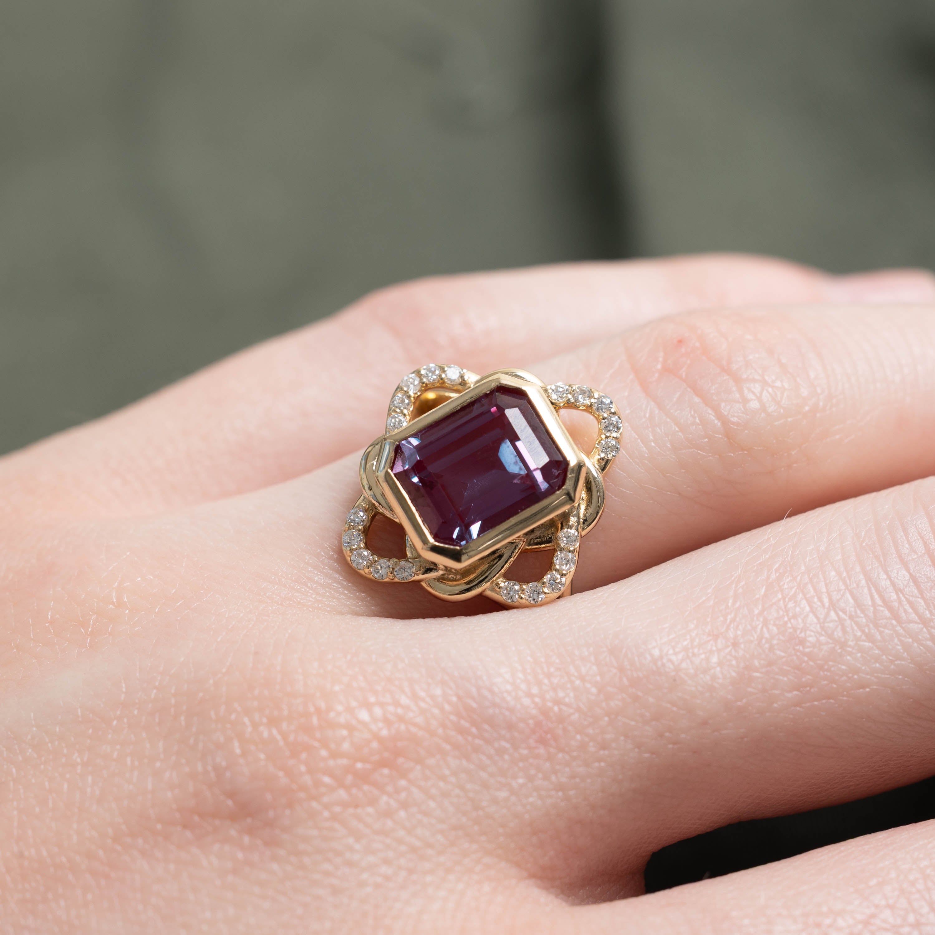 '100 Ways' 14k Synthetic Alexandrite Cocktail Ring | 5.65ct, 0.18ctw | SZ 5.5