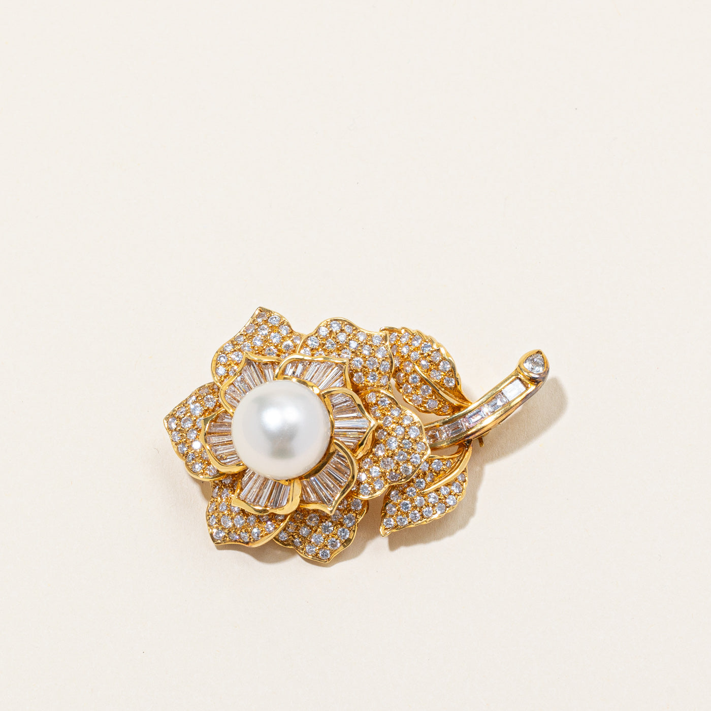 South Sea Pearl & Diamond Flower Brooch |13mm Pearl, 7.62ctw Diamonds | VS G/H