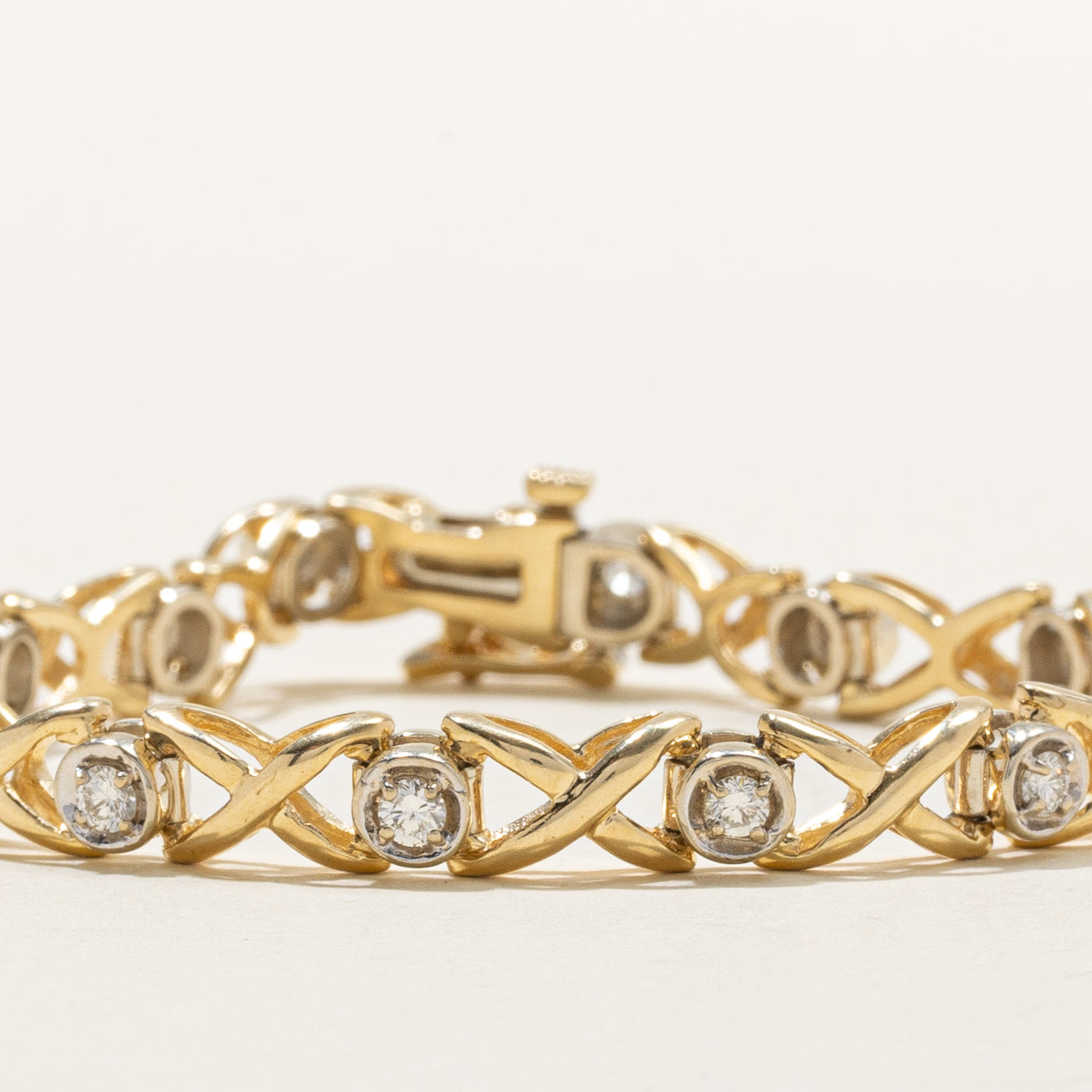 14K Yellow Gold Diamond Crossover Tennis Bracelet | 1.00ctw | 7"