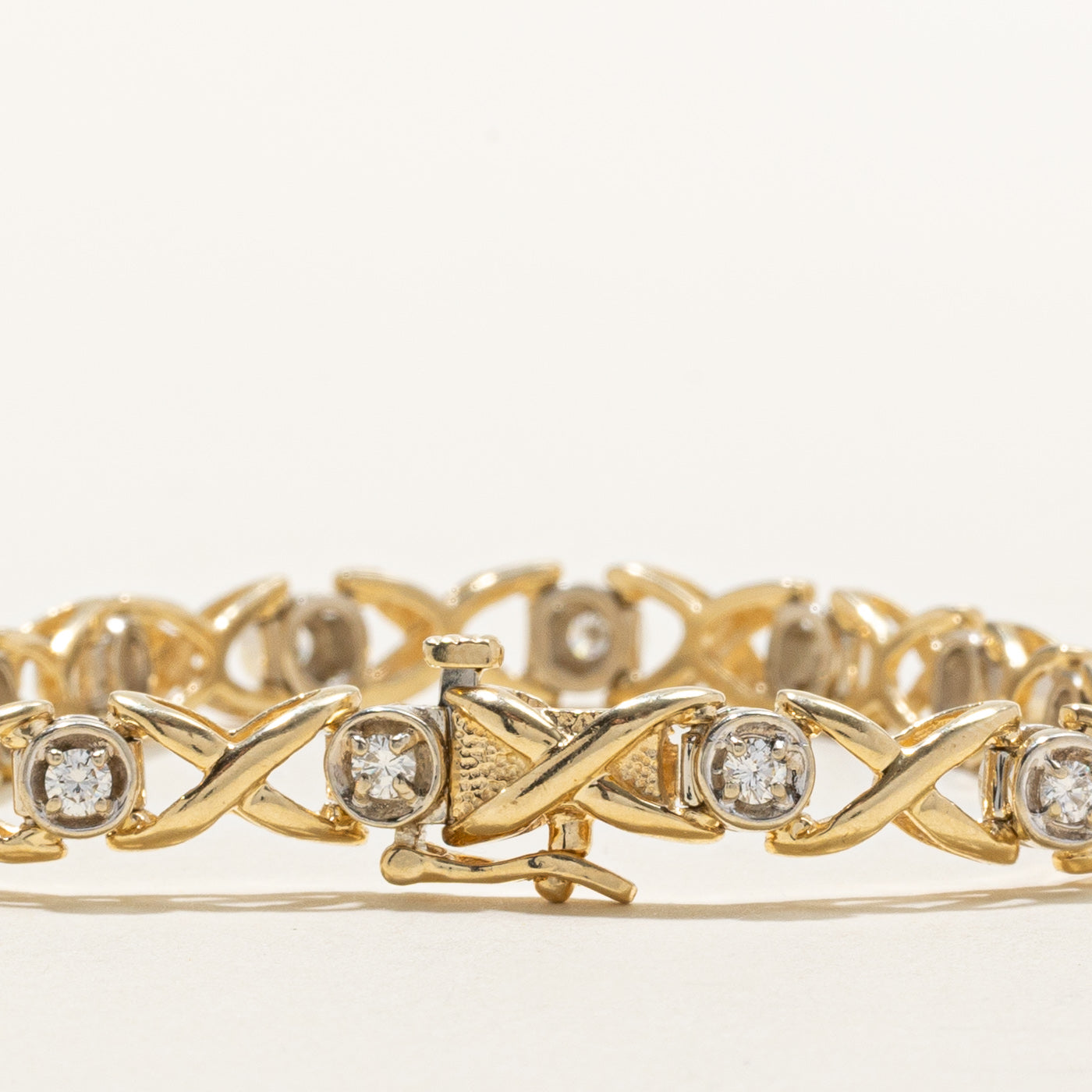 14K Yellow Gold Diamond Crossover Tennis Bracelet | 1.00ctw | 7"