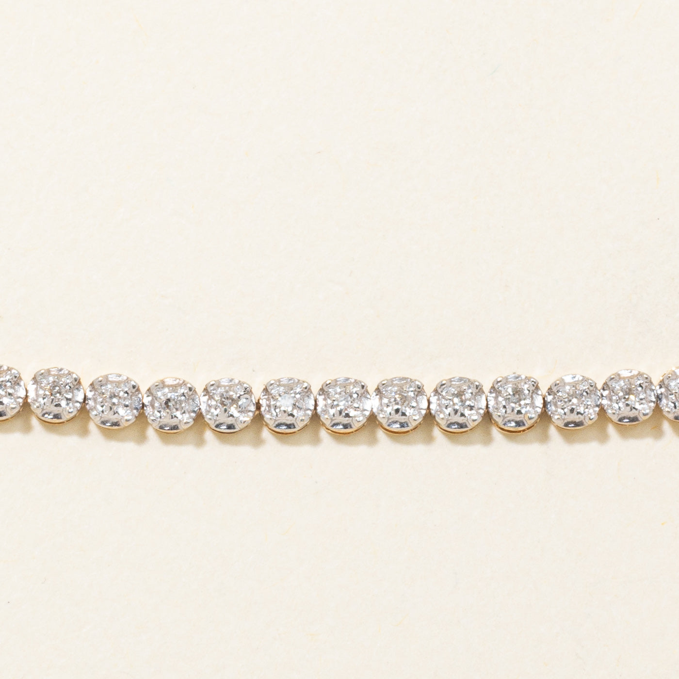Bracelet tennis en or jaune 14 carats serti de diamants illusion | 0,50 ct au total | 16,5 cm