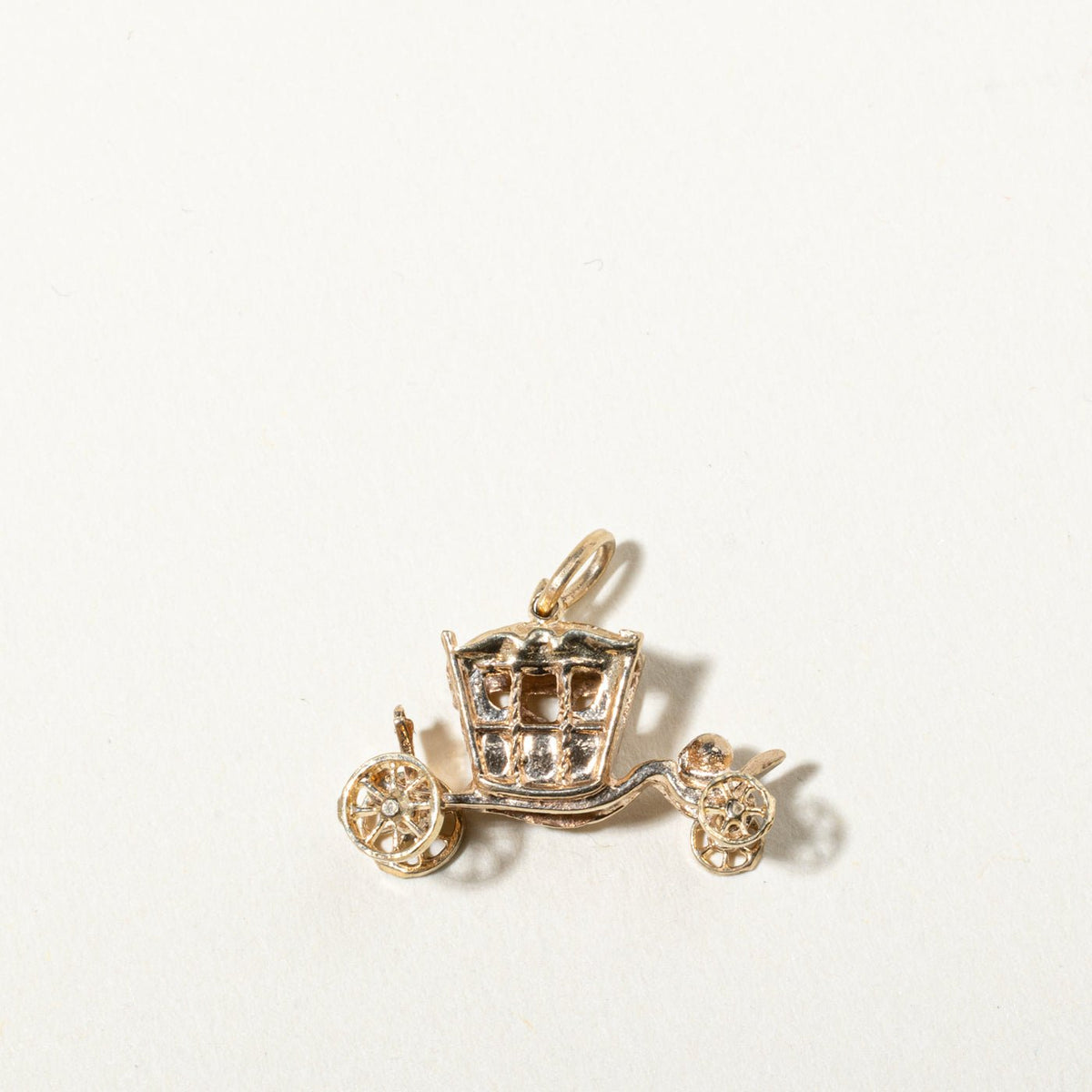 1977 London Yellow Gold Carriage Charm
