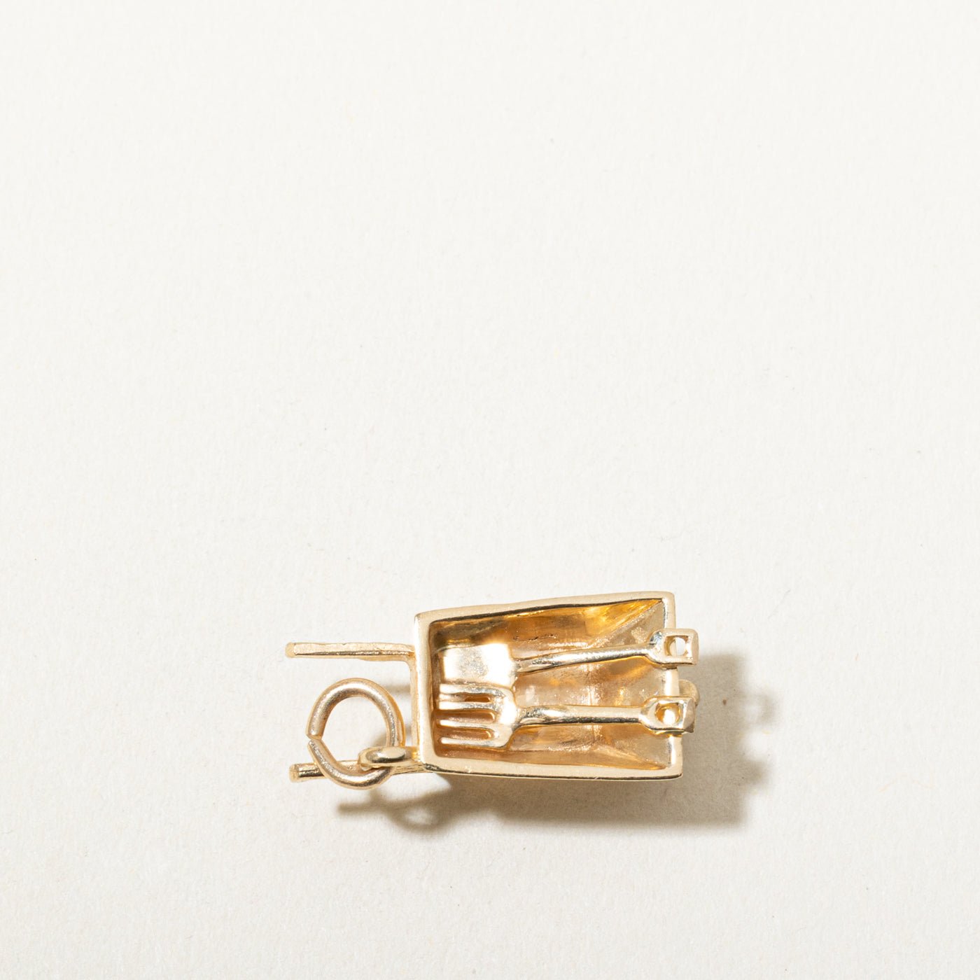 14k Yellow Gold Wheelbarrow Charm