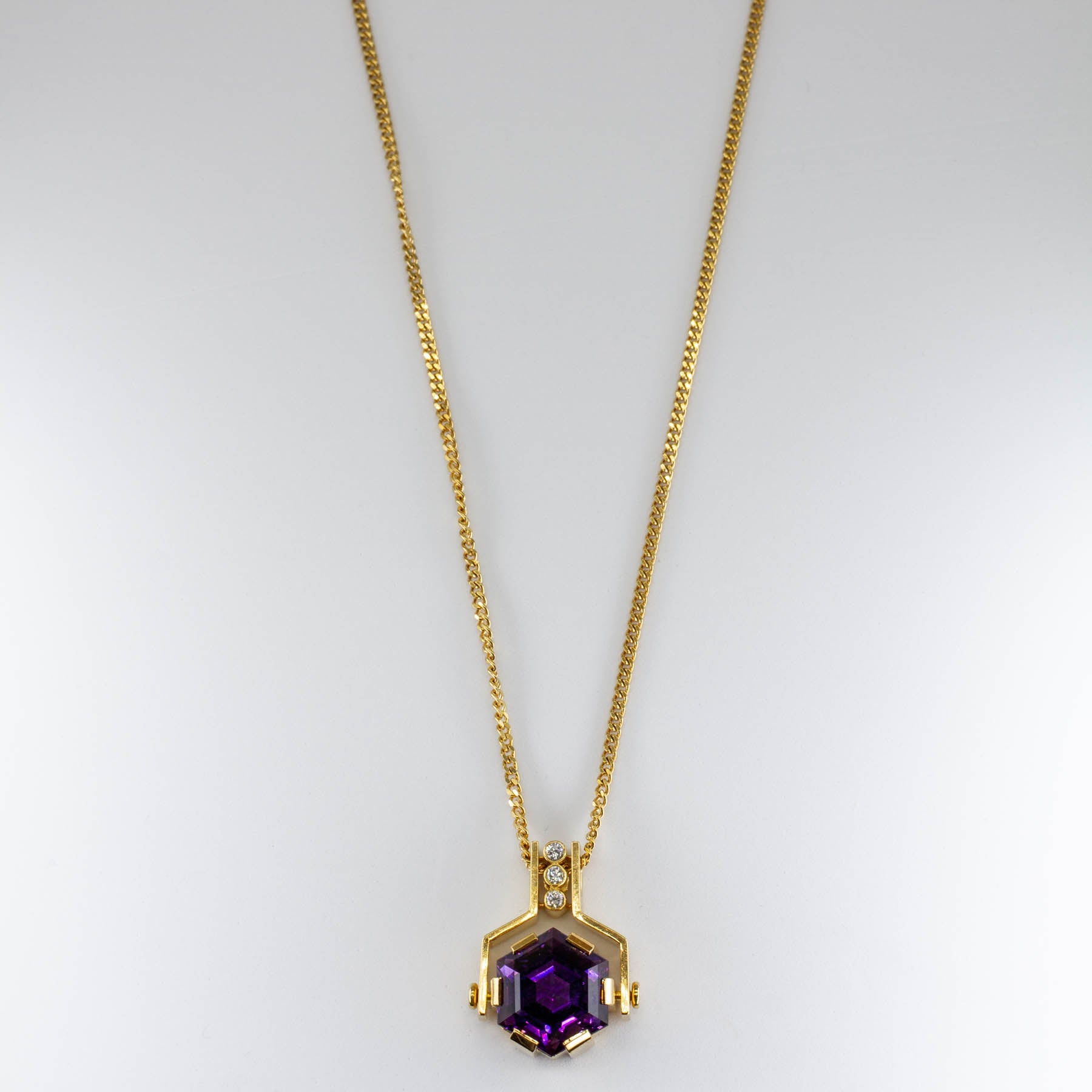 'Cavelti' 18k Gold Amethyst and Diamond Necklace | 8.00ct | 0.09ct | 20" - 100 Ways