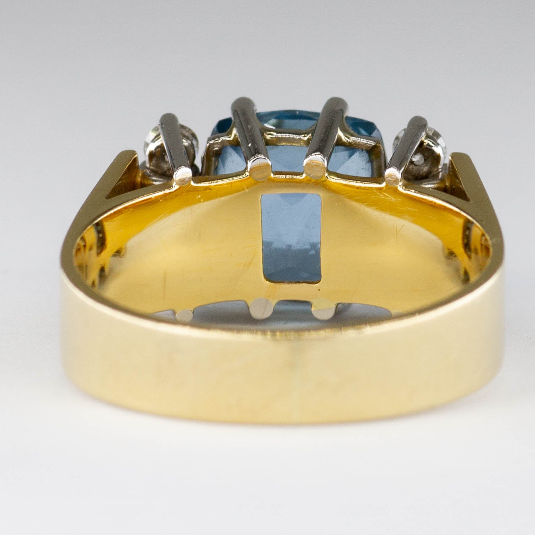 'Cavelti' Aquamarine and Diamond 18K and Platinium Ring | 2.0ct | 0.38ctw | SZ 6.75 - 100 Ways