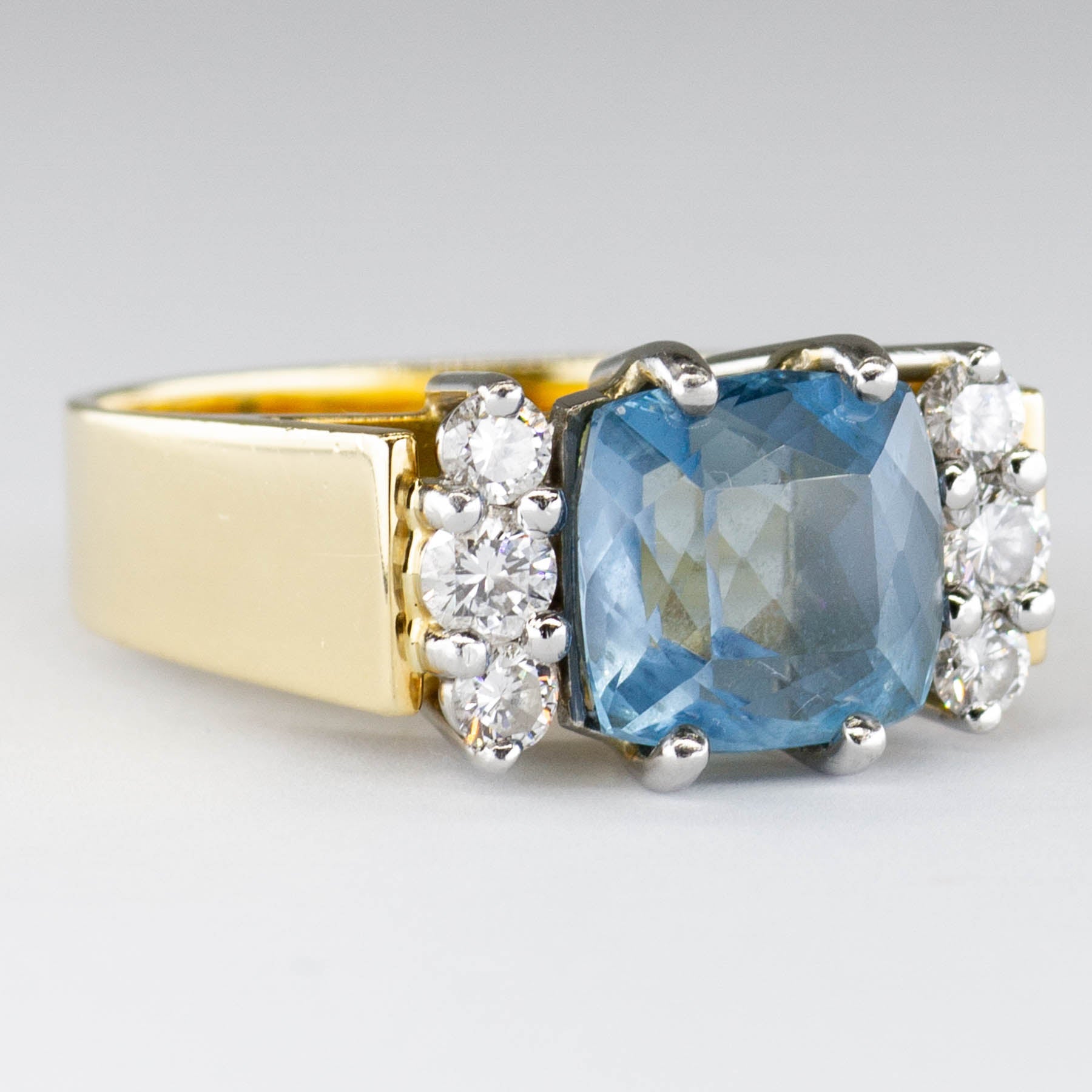 'Cavelti' Aquamarine and Diamond 18K and Platinium Ring | 2.0ct | 0.38ctw | SZ 6.75 - 100 Ways