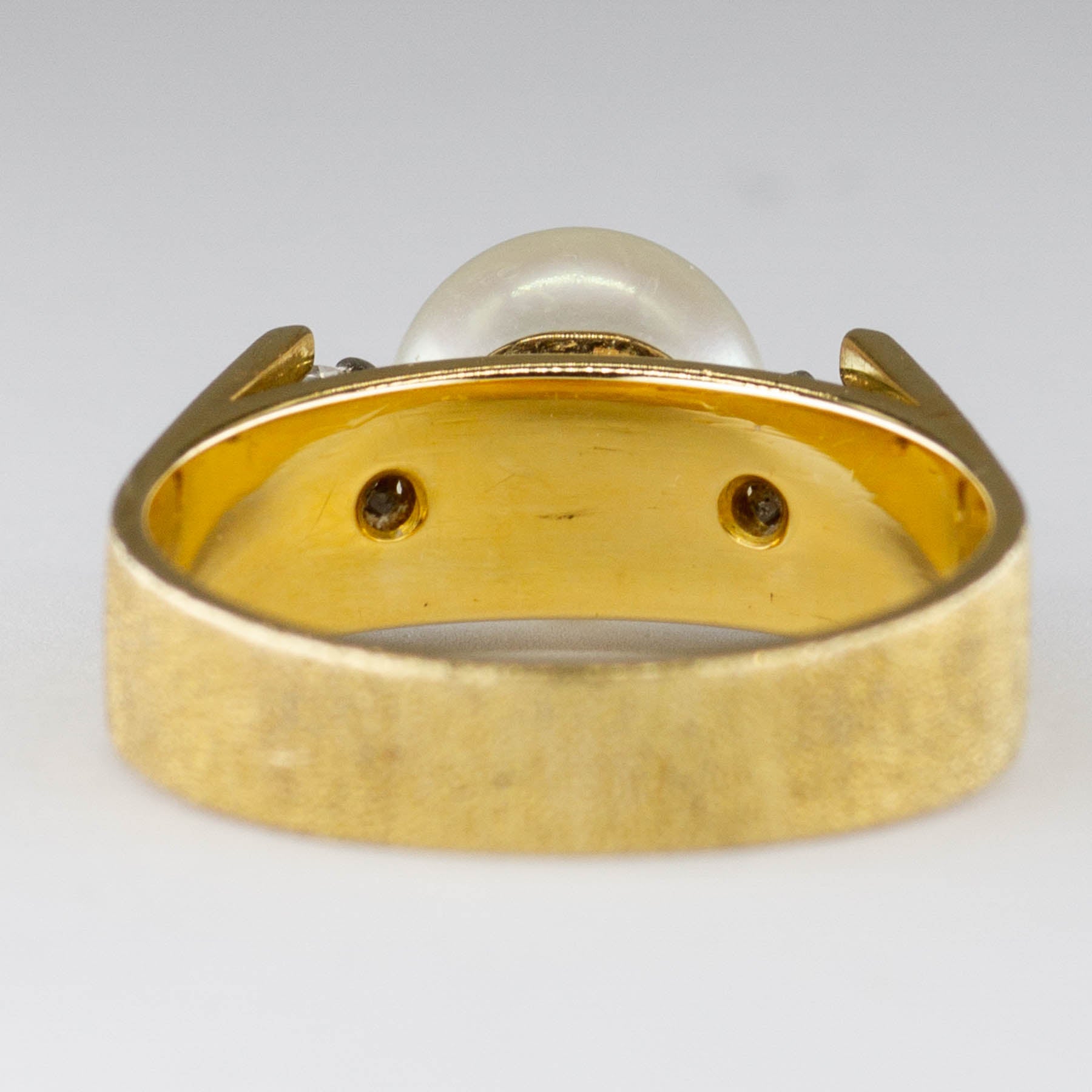 'Cavelti' Pearl and Diamond Ring | 0.20ctw | SZ 6.75 - 100 Ways