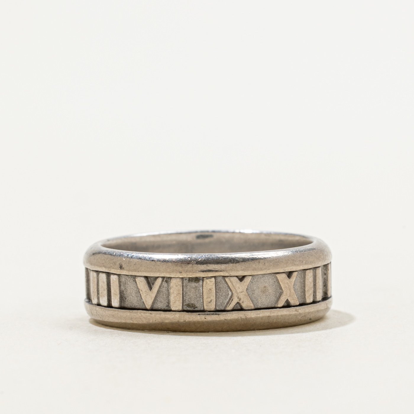 Tiffany & Co 18K Ring