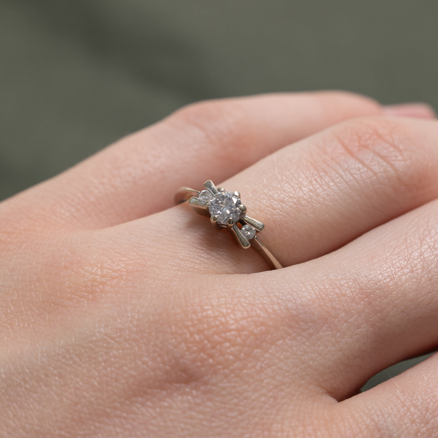 Diamond Accented Bow Ring | 0.27ctw | SZ 6.25